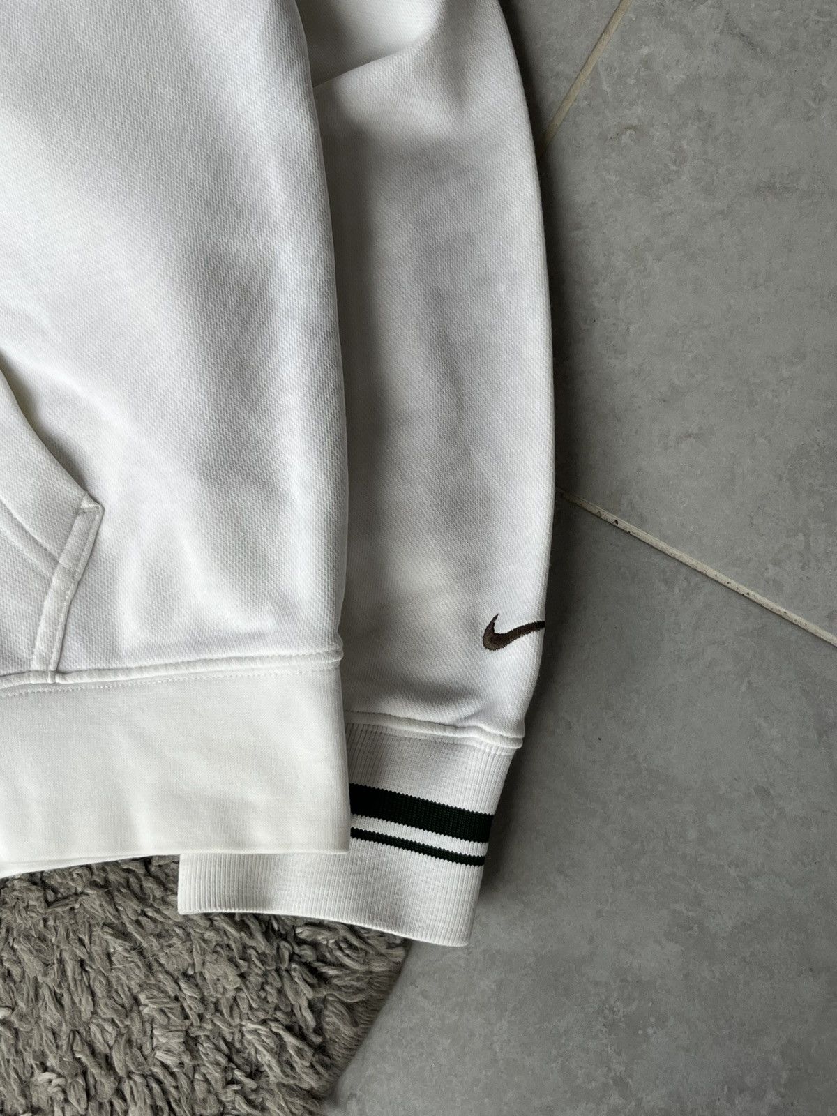 Nike Vintage Hoodie Nike Streetwear Size US M / EU 48-50 / 2 - 4 Thumbnail