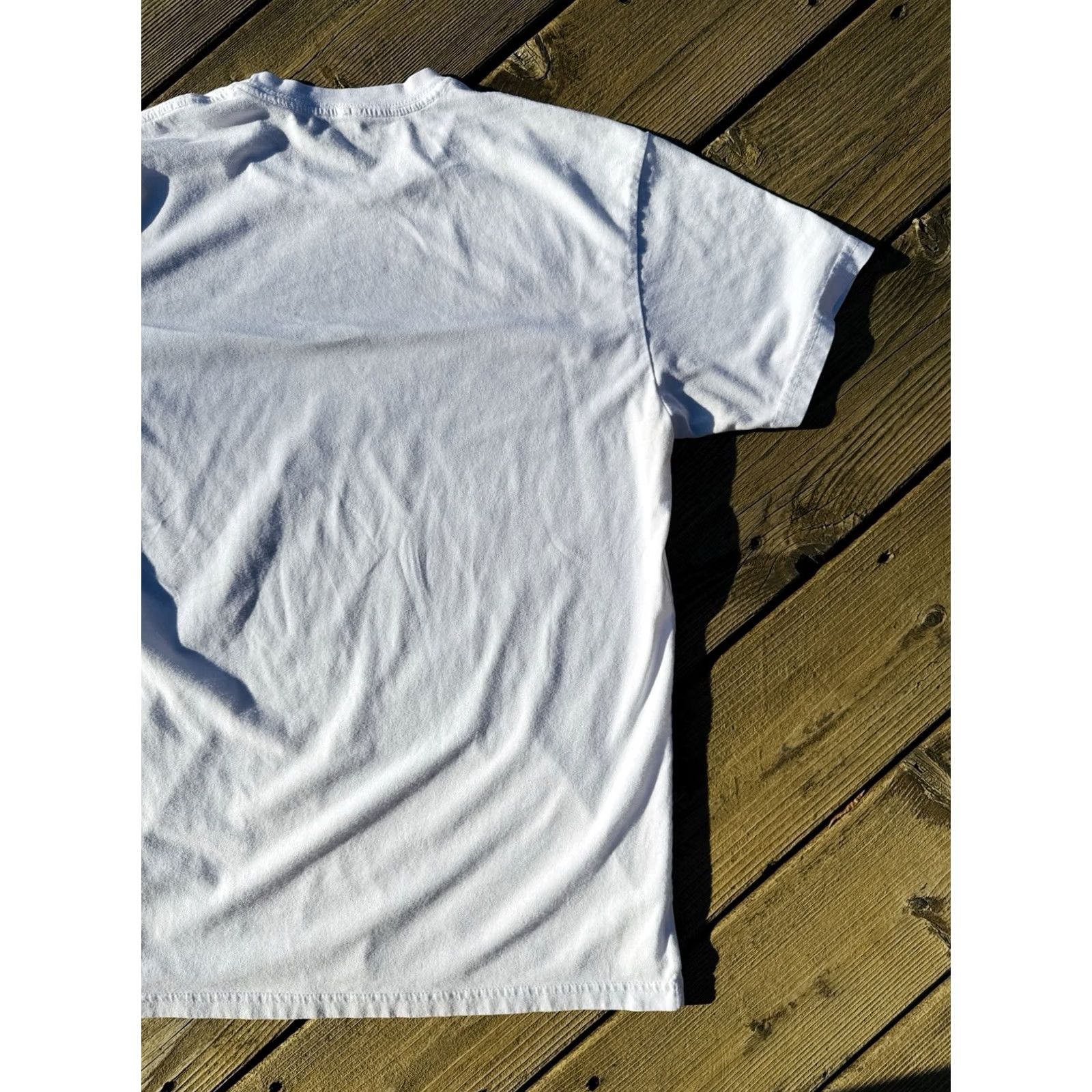 Vintage Five Crown Skull Headphones T Shirt DJ Turntable Graphic Tee White Mens M Size US M / EU 48-50 / 2 - 7 Thumbnail