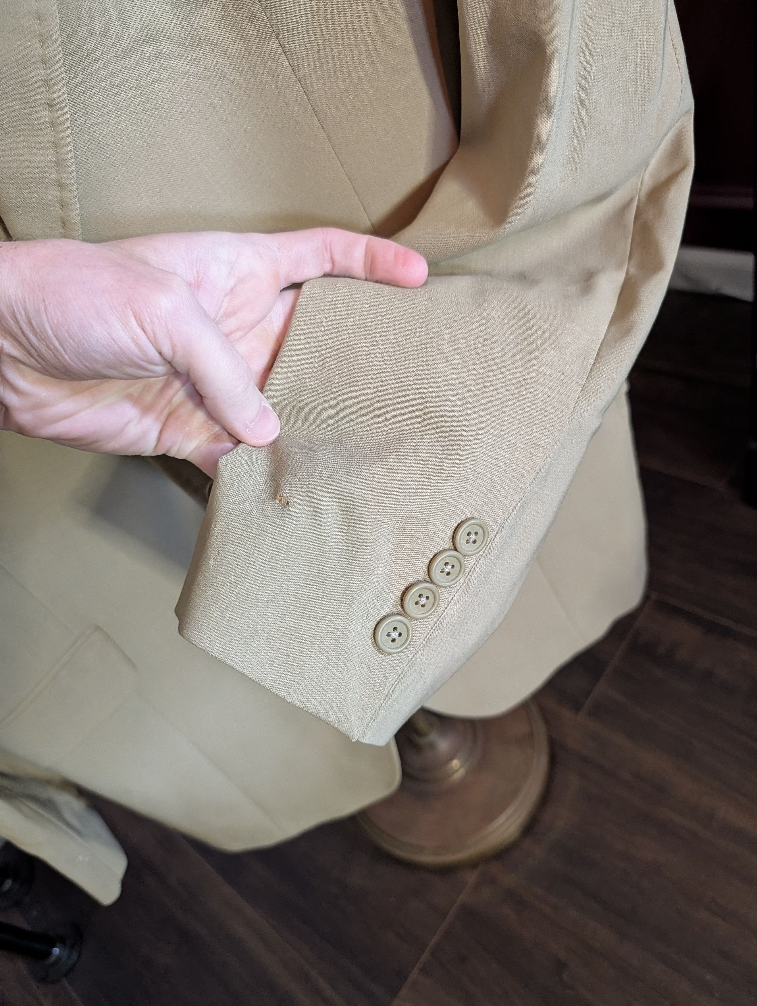 Handmade SANFORD BRYANT bespoke peak lapel high twist tan jkt Size 40R - 5 Thumbnail