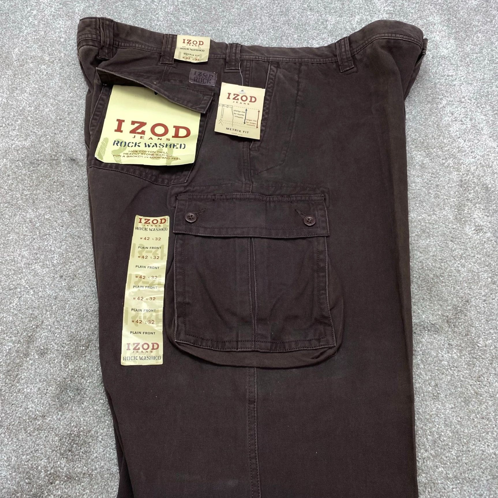 Izod NWT Izod Cargo Pants Mens 42x27 Brown Rock Washed Metrix Fit Pockets Cargo Straight Mens 42 Brown Izod Rock Washed Metrix Fit Casual Pants Size US 42 / EU 58 - 4 Thumbnail