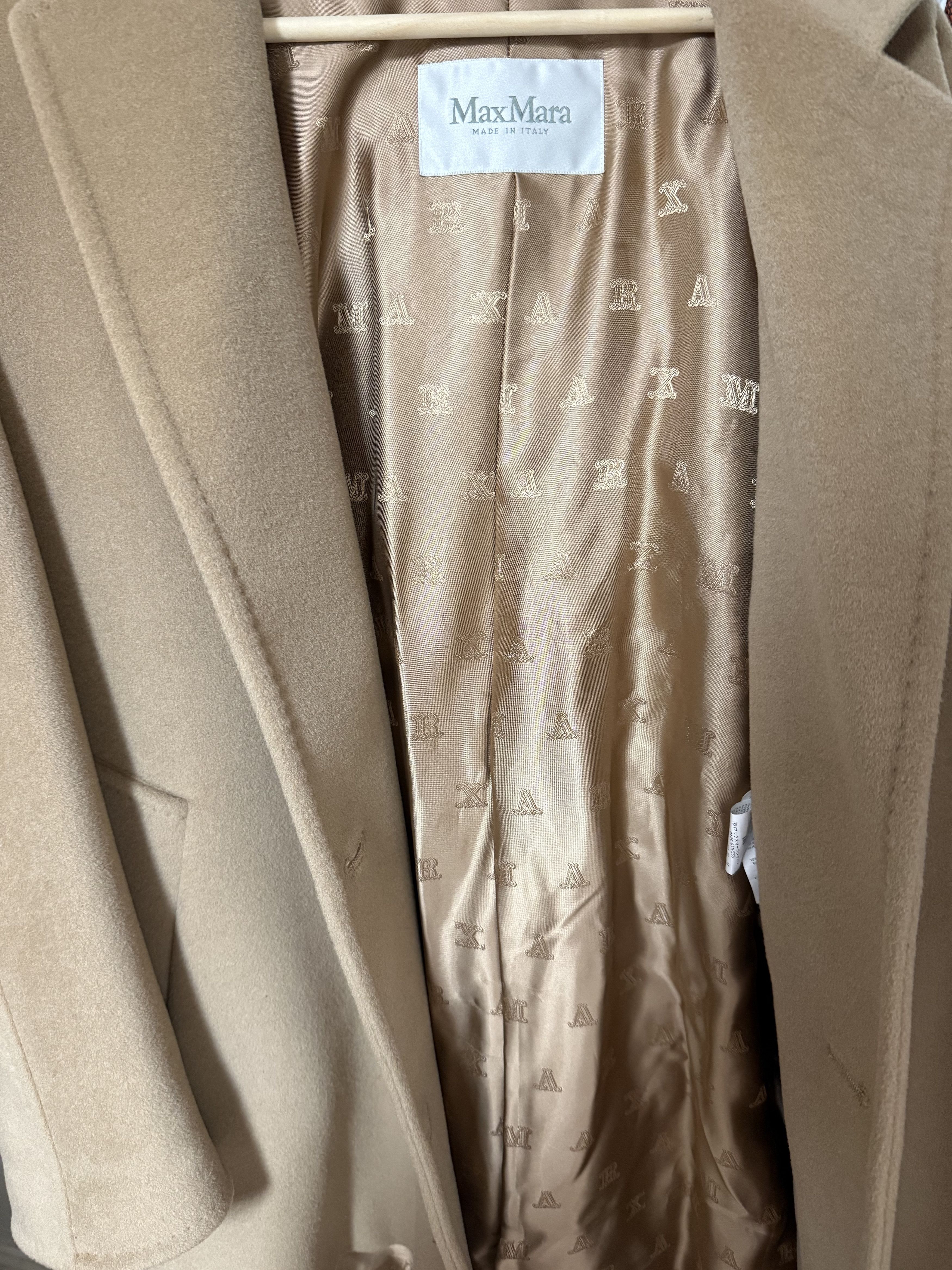 Max Mara Max Mara 101801 Rebus Short Coat in Tan Size L / US 10 / IT 46 - 7 Thumbnail