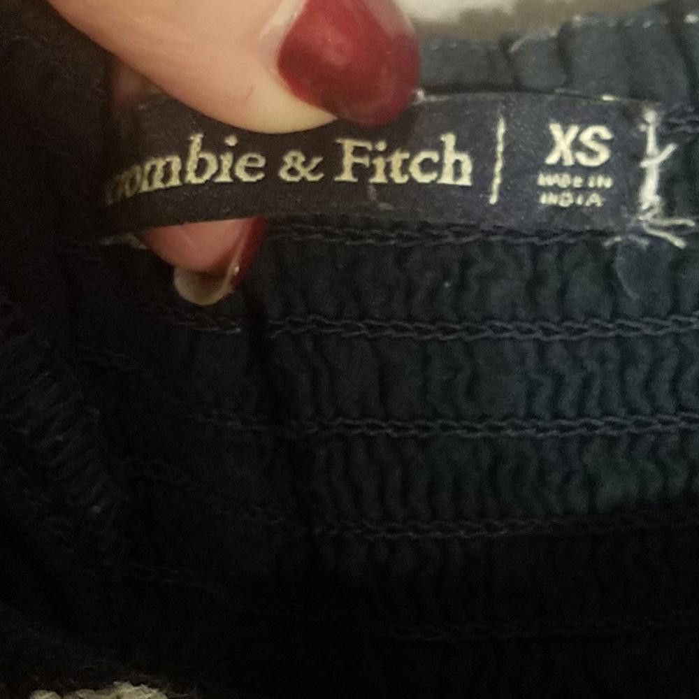 Abercrombie & Fitch Abercrombie & Fitch Romper Size XS Size 26" / US 2 / IT 38 - 3 Thumbnail