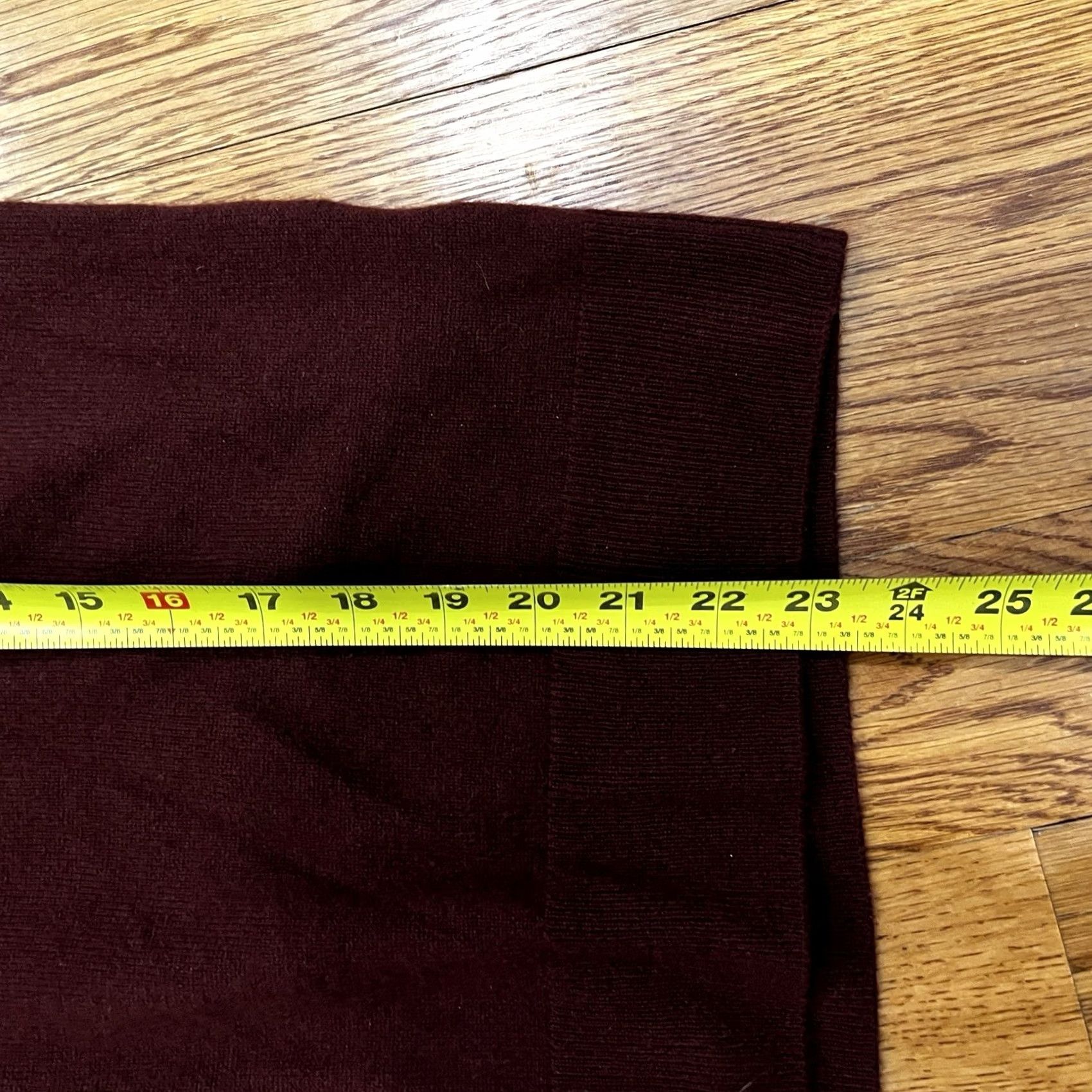 Quince Quince 100% Mongolian Cashmere V-Neck Sweater Burgundy L Pullover Womens Size L / US 10 / IT 46 - 5 Thumbnail