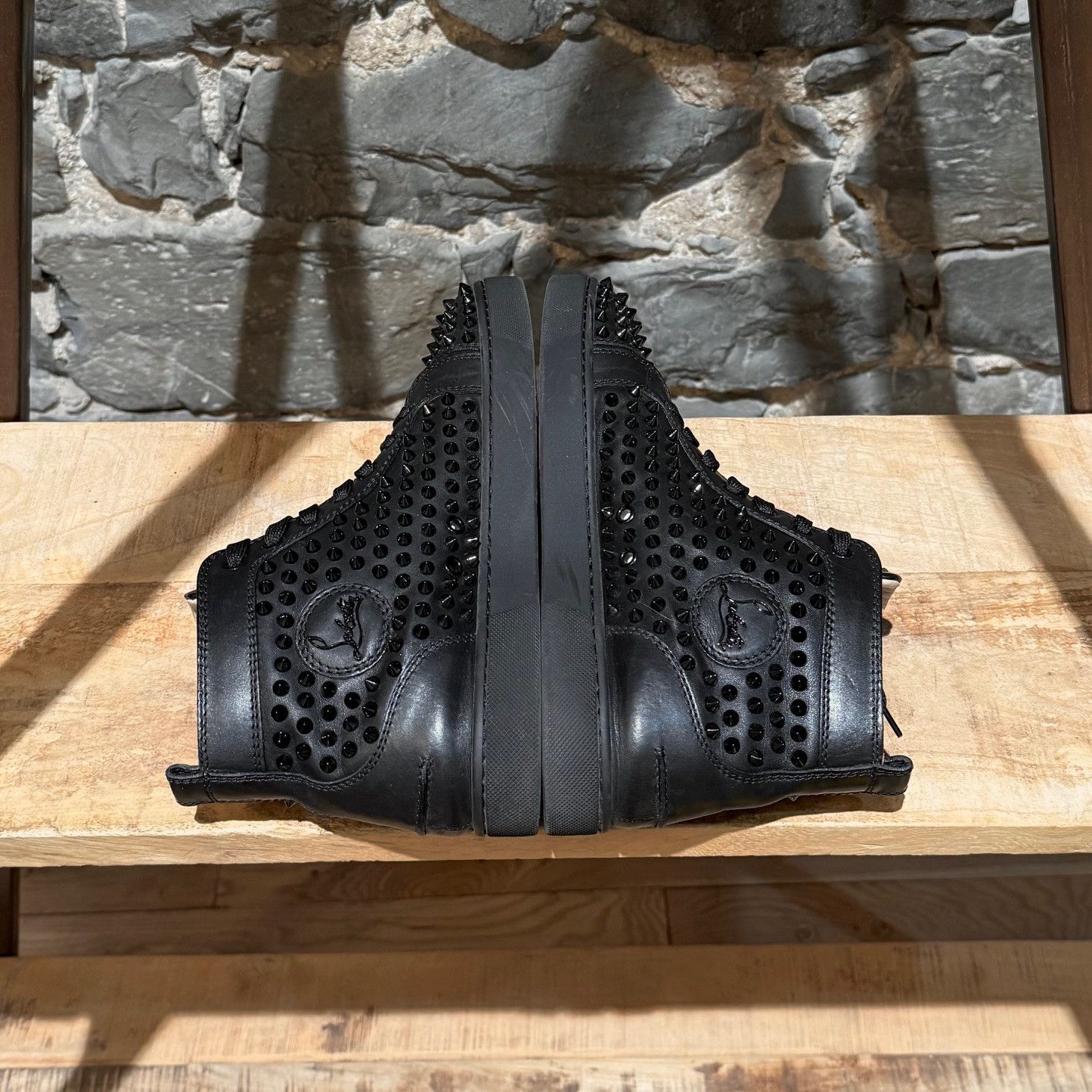 Christian Louboutin Christian Louboutin Black Leather Louis Spikes Sneakers Size US 8 / EU 41 - 12 Thumbnail