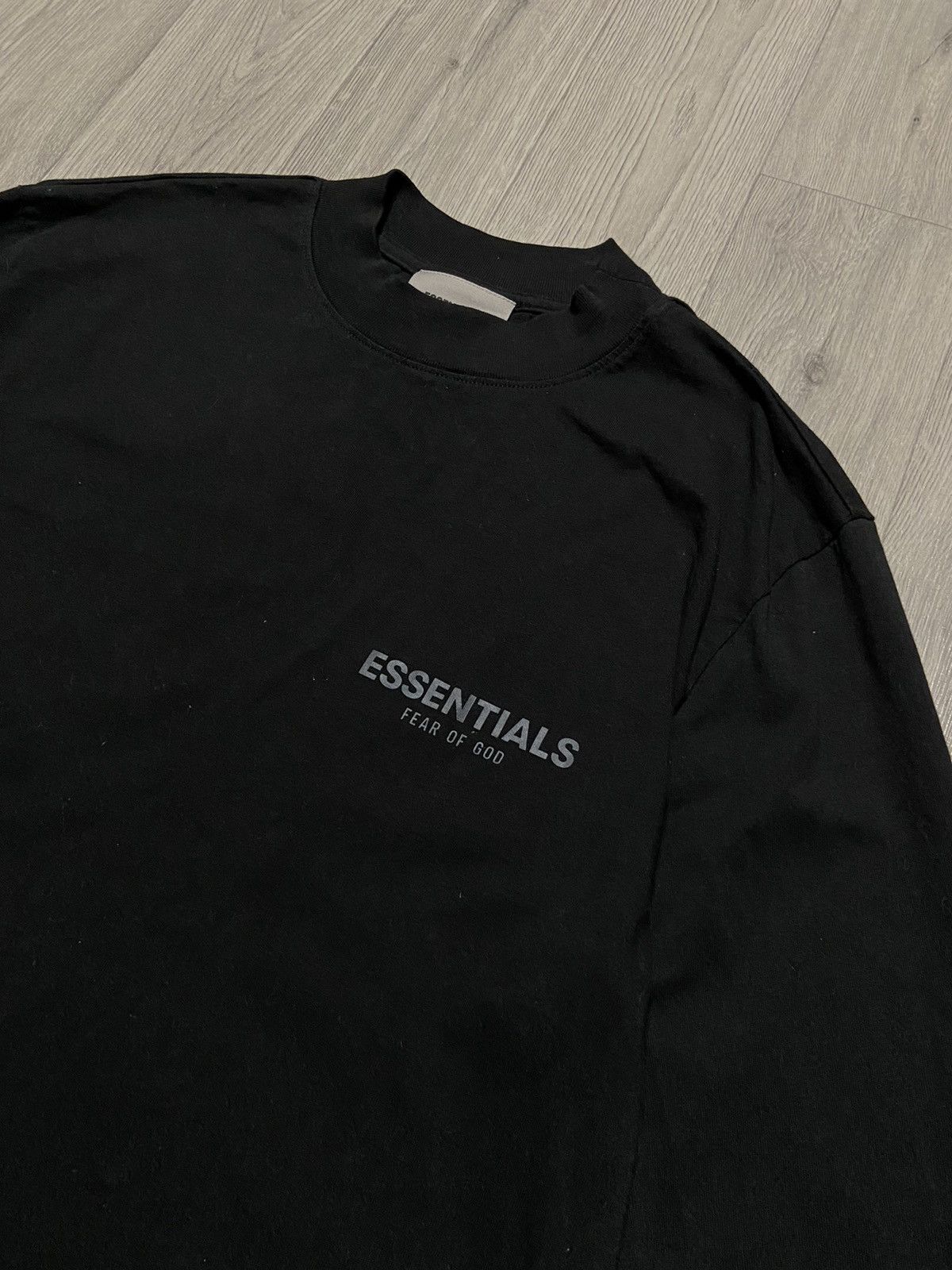 Essentials Essentials Fear of God Long Sleeve Reflective logo Size US M / EU 48-50 / 2 - 3 Thumbnail