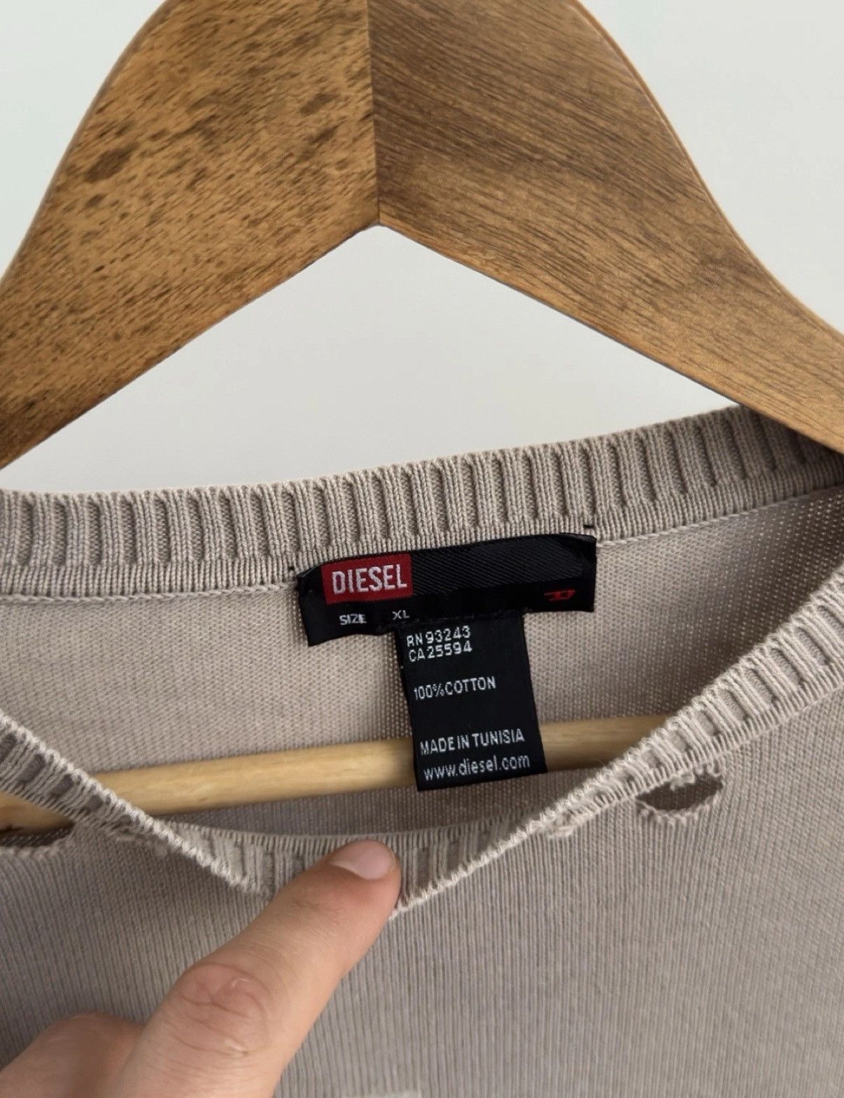 Diesel DIESEL VERY RARE 90s CRASHED AVANT GARDE BEIGE SWEATSHIRT Size US XL / EU 56 / 4 - 12 Thumbnail