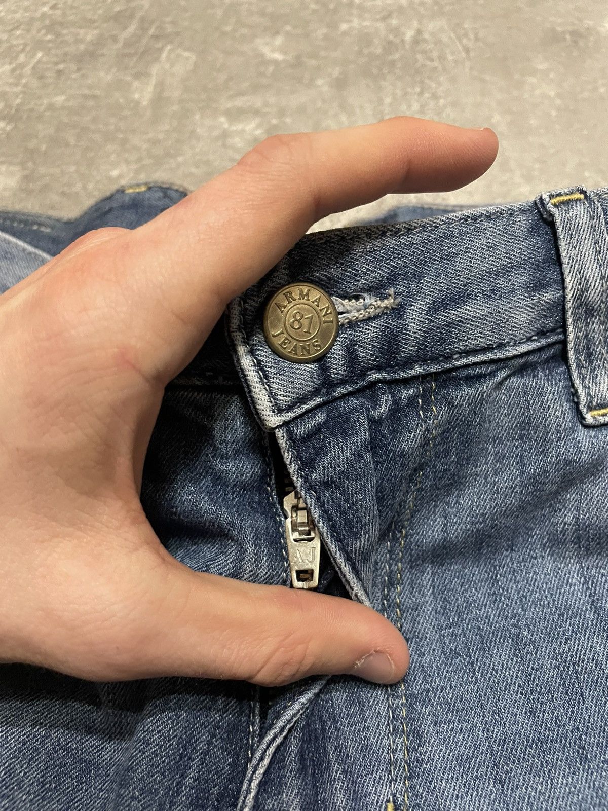 Armani Vintage Armani Jeans Metallic Logo Denim Size 33 Size US 33 - 8 Thumbnail