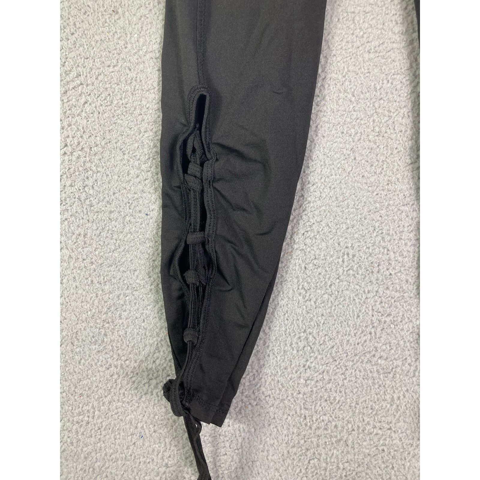 Other Leggings Pants Women Yoga Solid Medium Black New Athletic Size 32" / US 10 / IT 46 - 7 Thumbnail