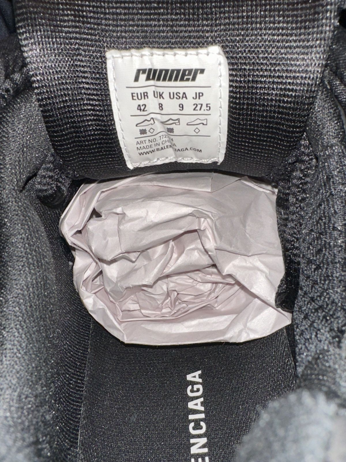 Balenciaga Balenciaga Runner Matte Black Size US 9 / EU 42 - 11 Thumbnail