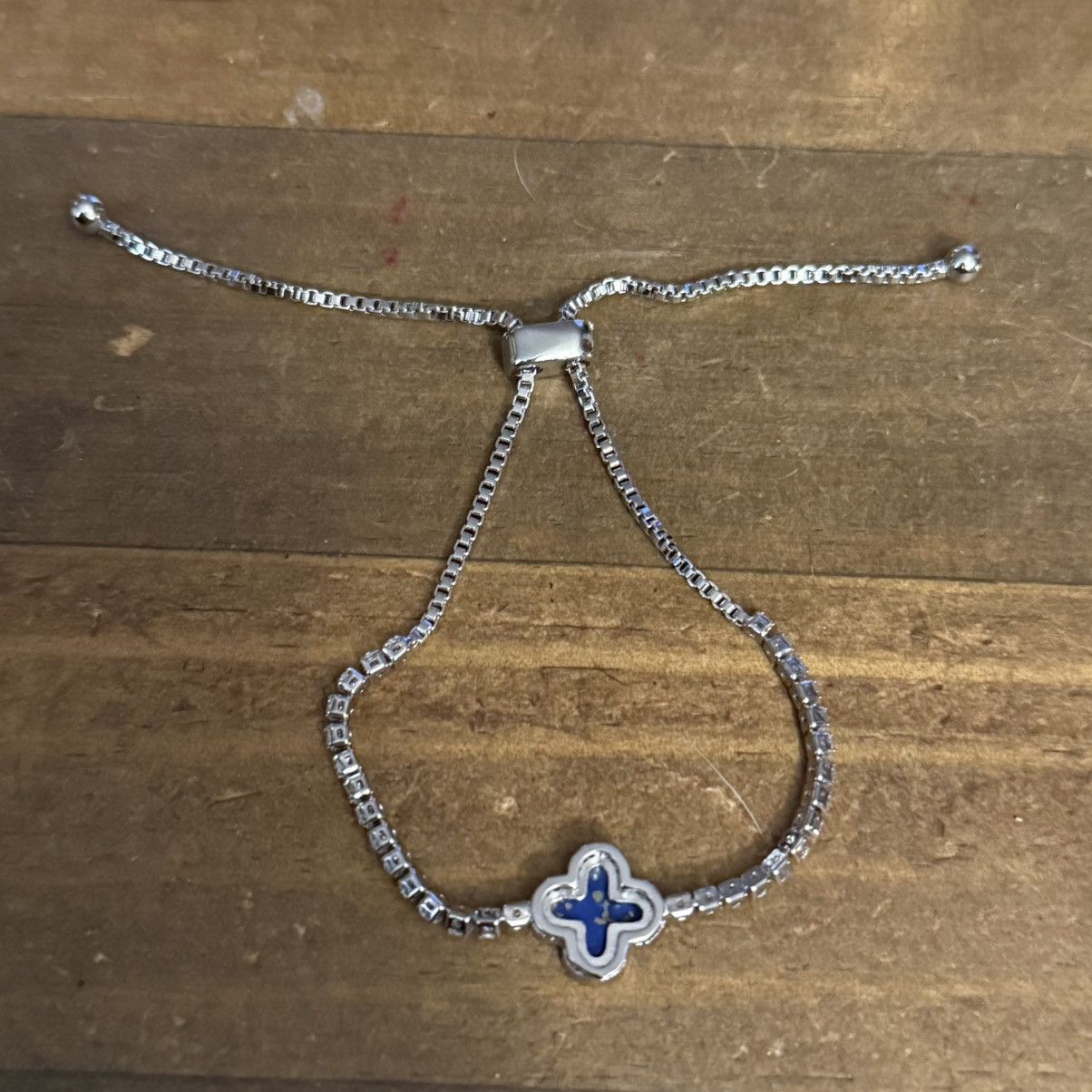 Other Silver tone blue clover bolo tennis bracelet Size ONE SIZE - 4 Thumbnail