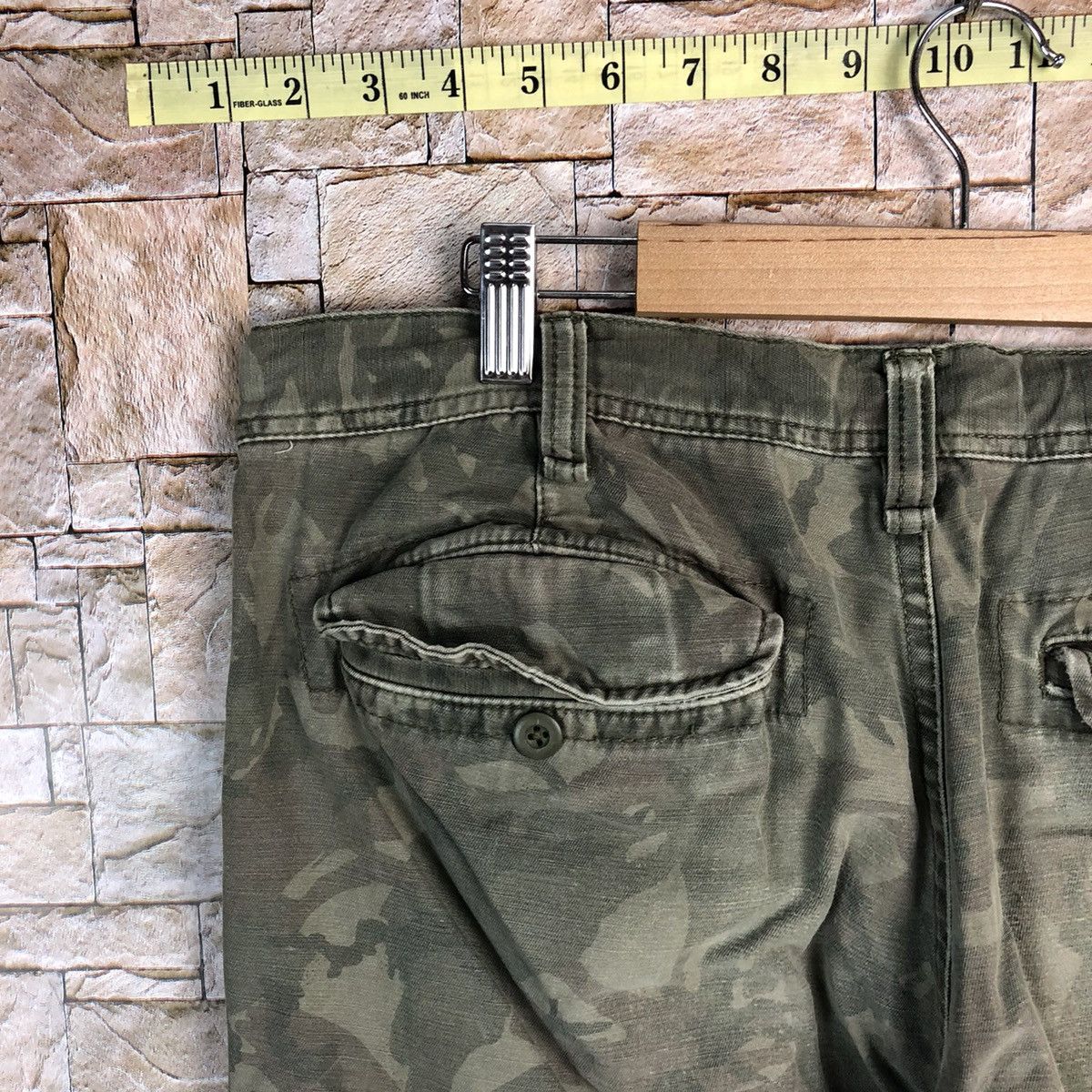 Japanese Brand Uniqlo Green Camo Cargo Multipocket Pants #A142 Size US 34 / EU 50 - 18 Thumbnail