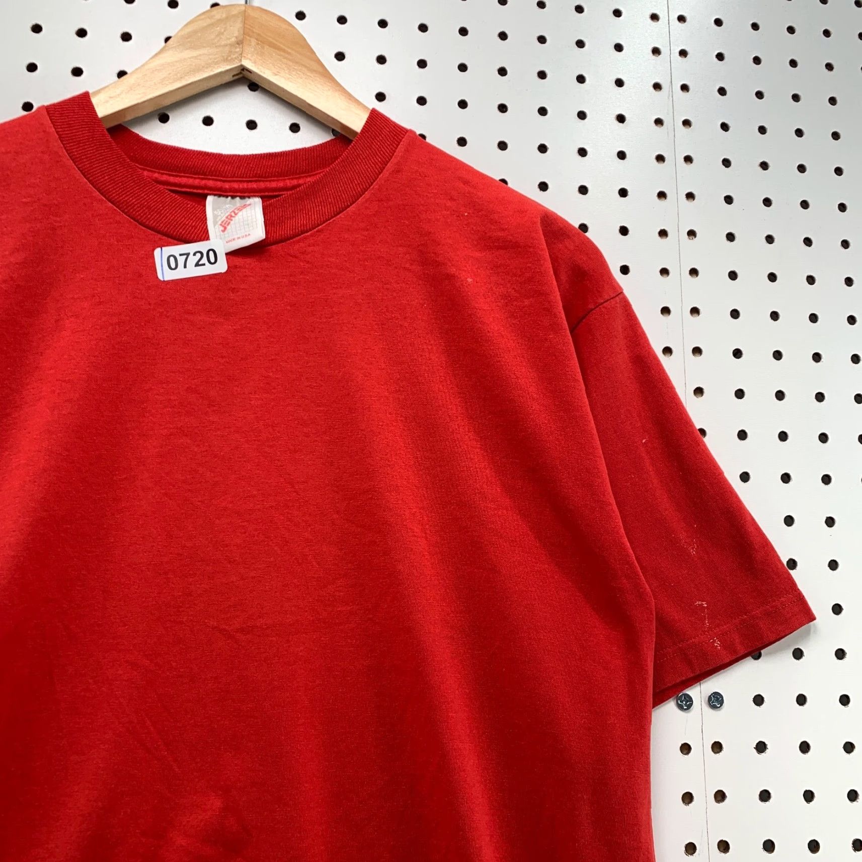 Jerzees VINTAGE Jerzees Shirt Mens L Red 90s Made in USA 50/50 Cotton Blend Crew Neck Short Sleeve T-Shirt Size US L / EU 52-54 / 3 - 2 Thumbnail