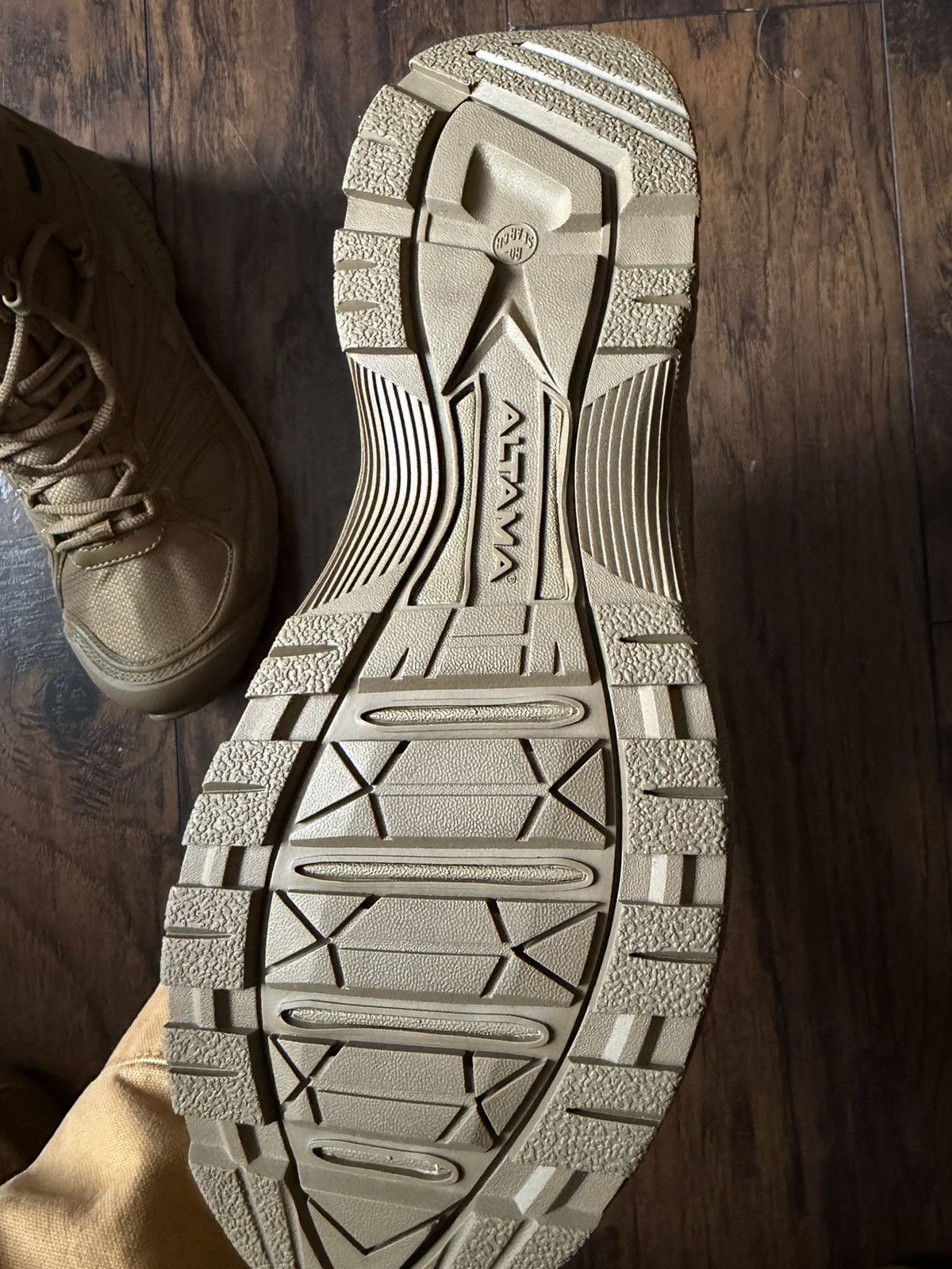 Altama Brand New Altama Hiking Boots Mens US 9.5 Size US 9.5 / EU 42-43 - 4 Thumbnail