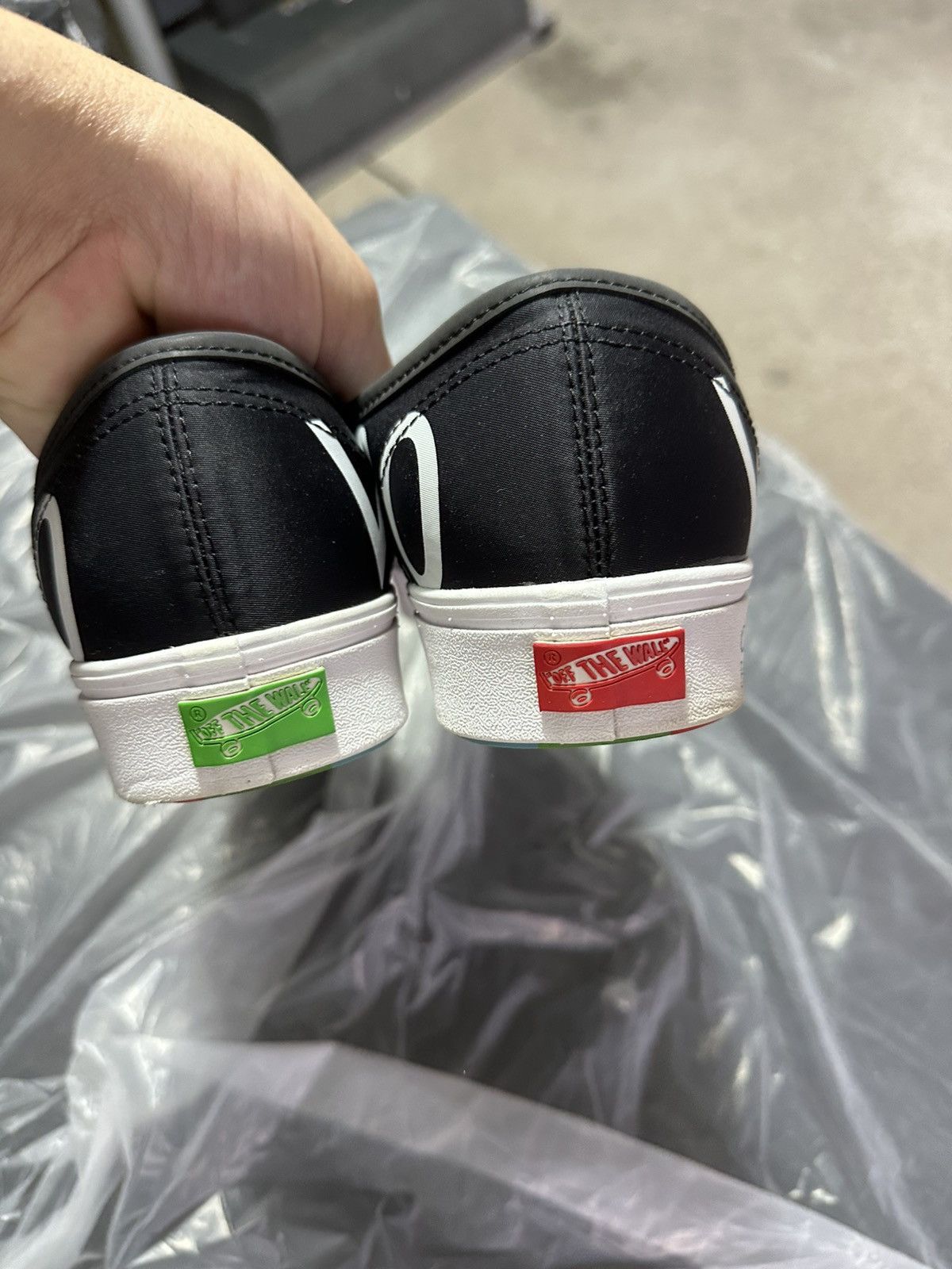 Vans Vans x Bodega Size US 10.5 / EU 43-44 - 2 Thumbnail