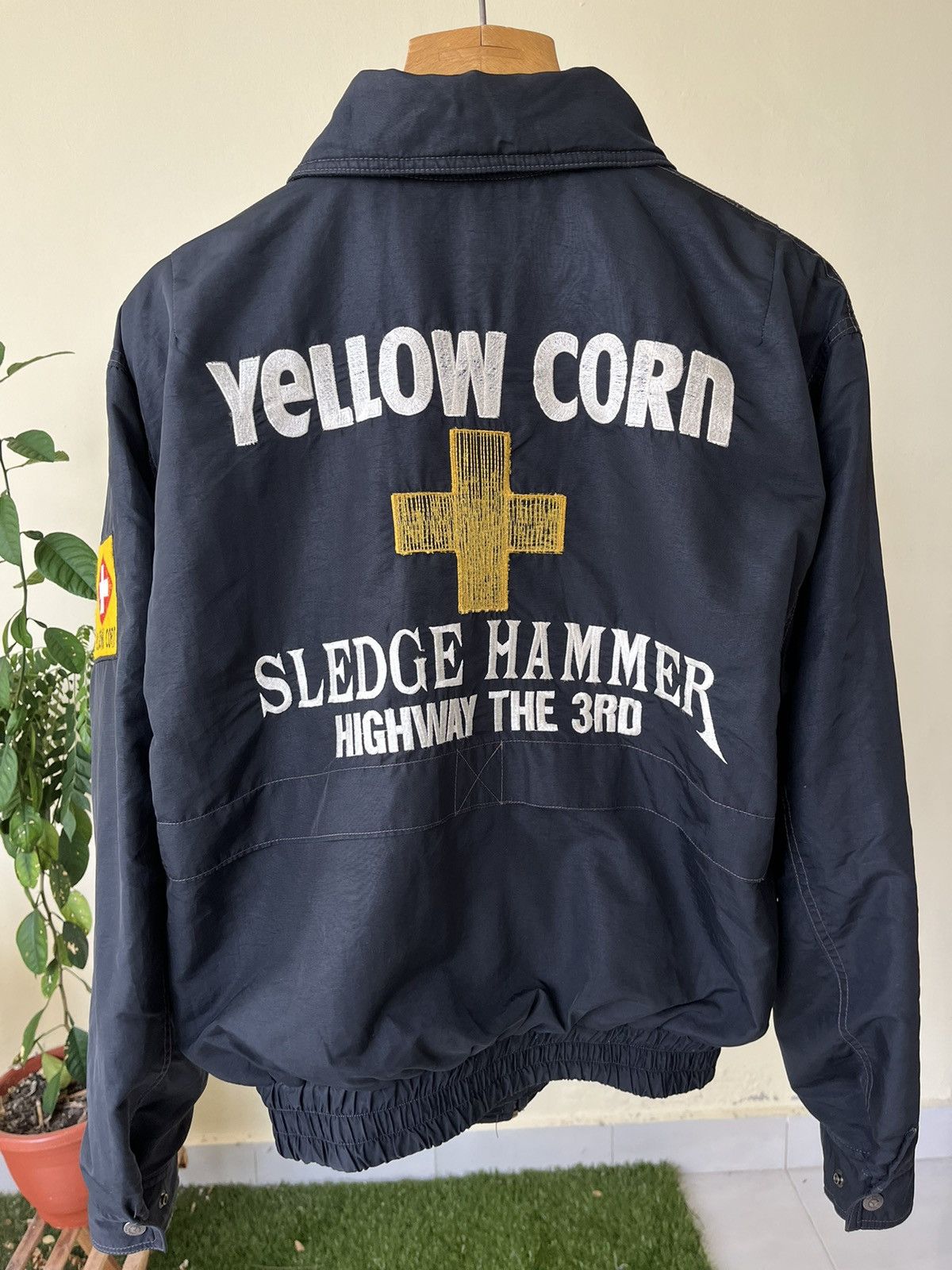 YELLOW CORN Vintage Yellow Corn Embroidered Racing Jacket Size US L / EU 52-54 / 3 - 2 Thumbnail