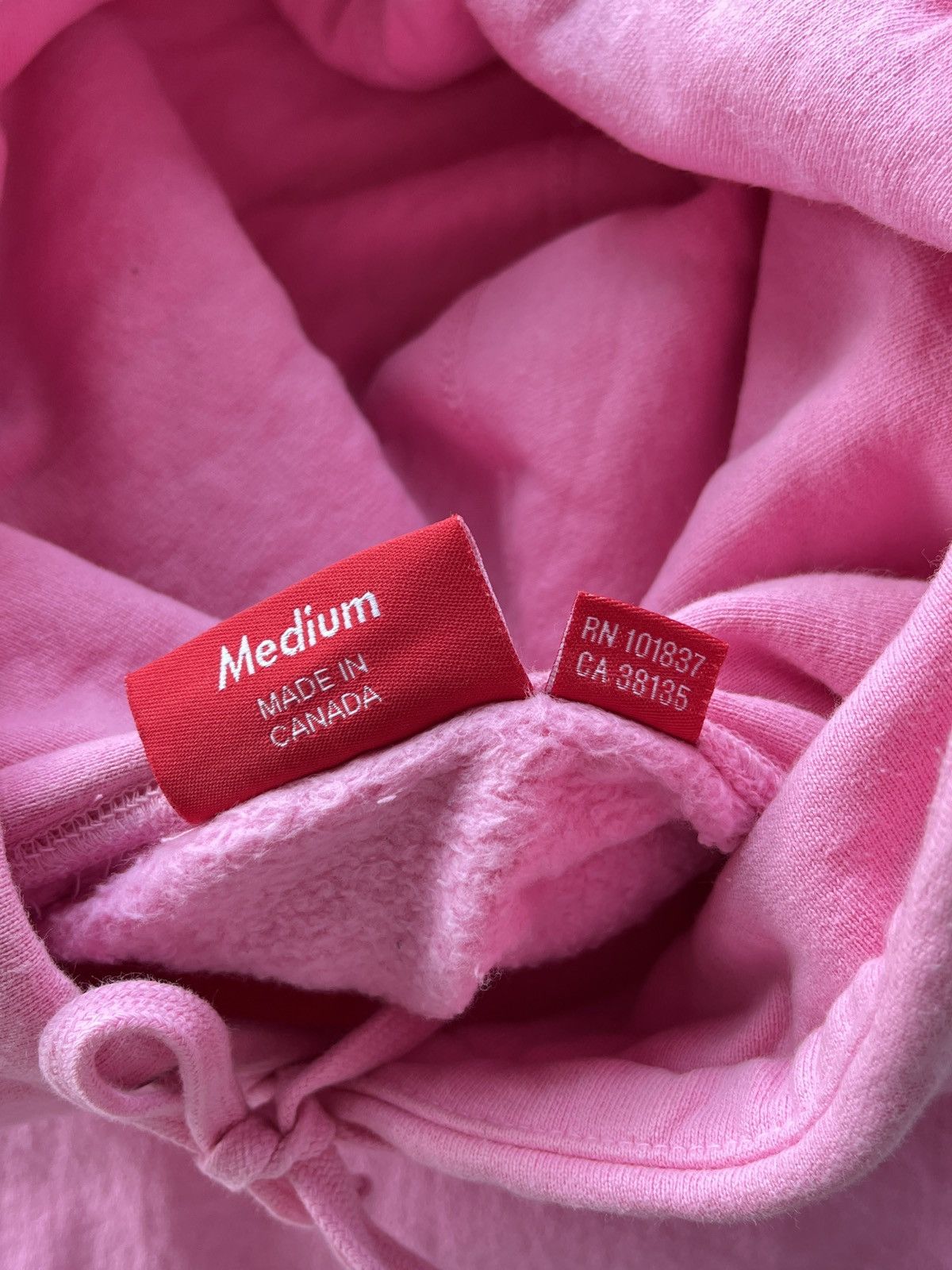 Supreme Supreme Pink Box Logo Hooded Sweatshirt Bogo Size US M / EU 48-50 / 2 - 8 Thumbnail