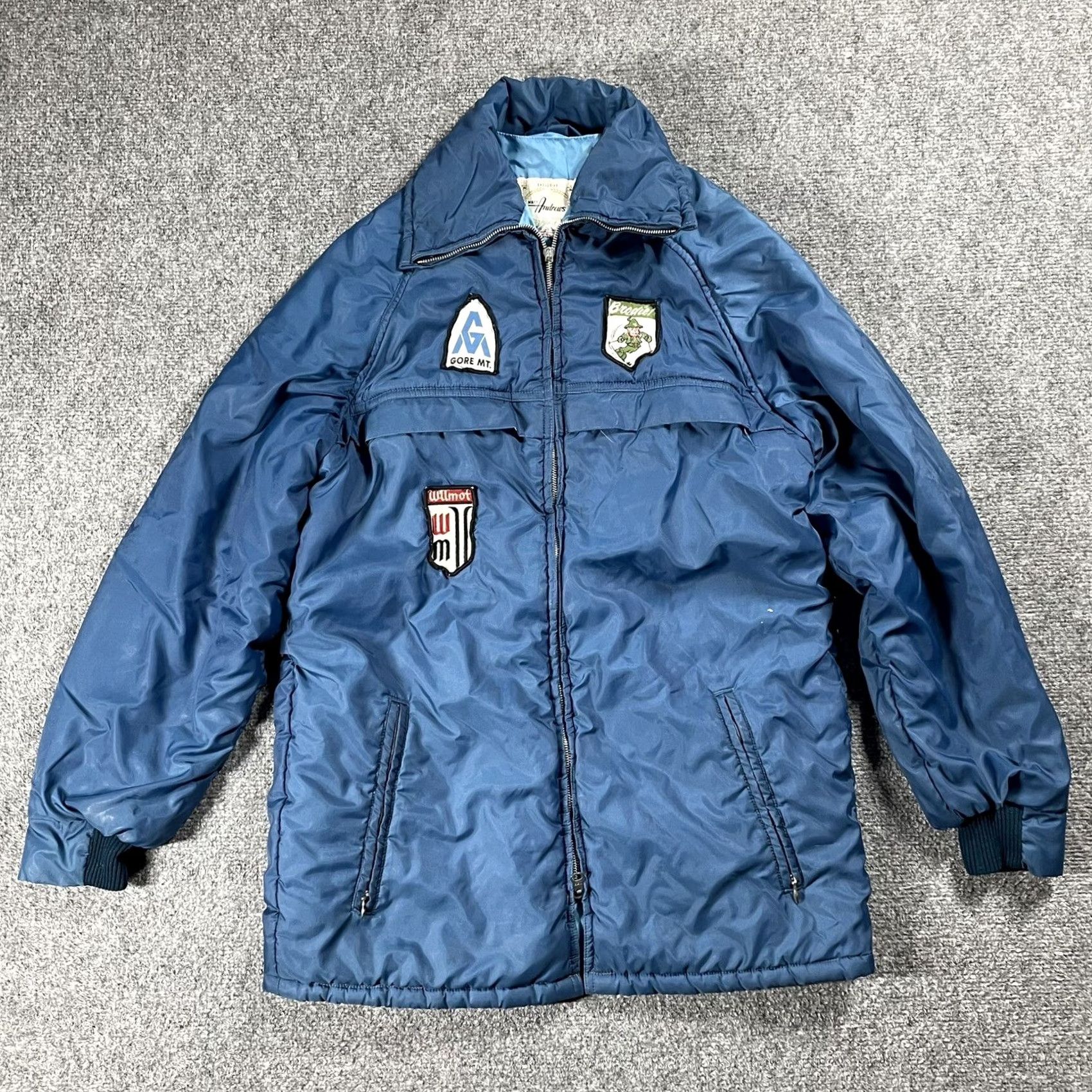 Vintage VINTAGE Matt Andrews Ski Jacket Small Souvenir Patch 1970s Nylon Puffer Blue Outdoor Mens Size US S / EU 44-46 / 1 - 2 Thumbnail