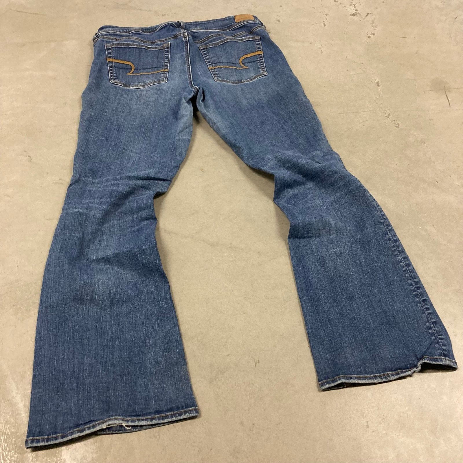 American Eagle Outfitters American eagle bootcut flare jeans 34x31 Size 38" / US 16 / IT 52 - 2 Thumbnail