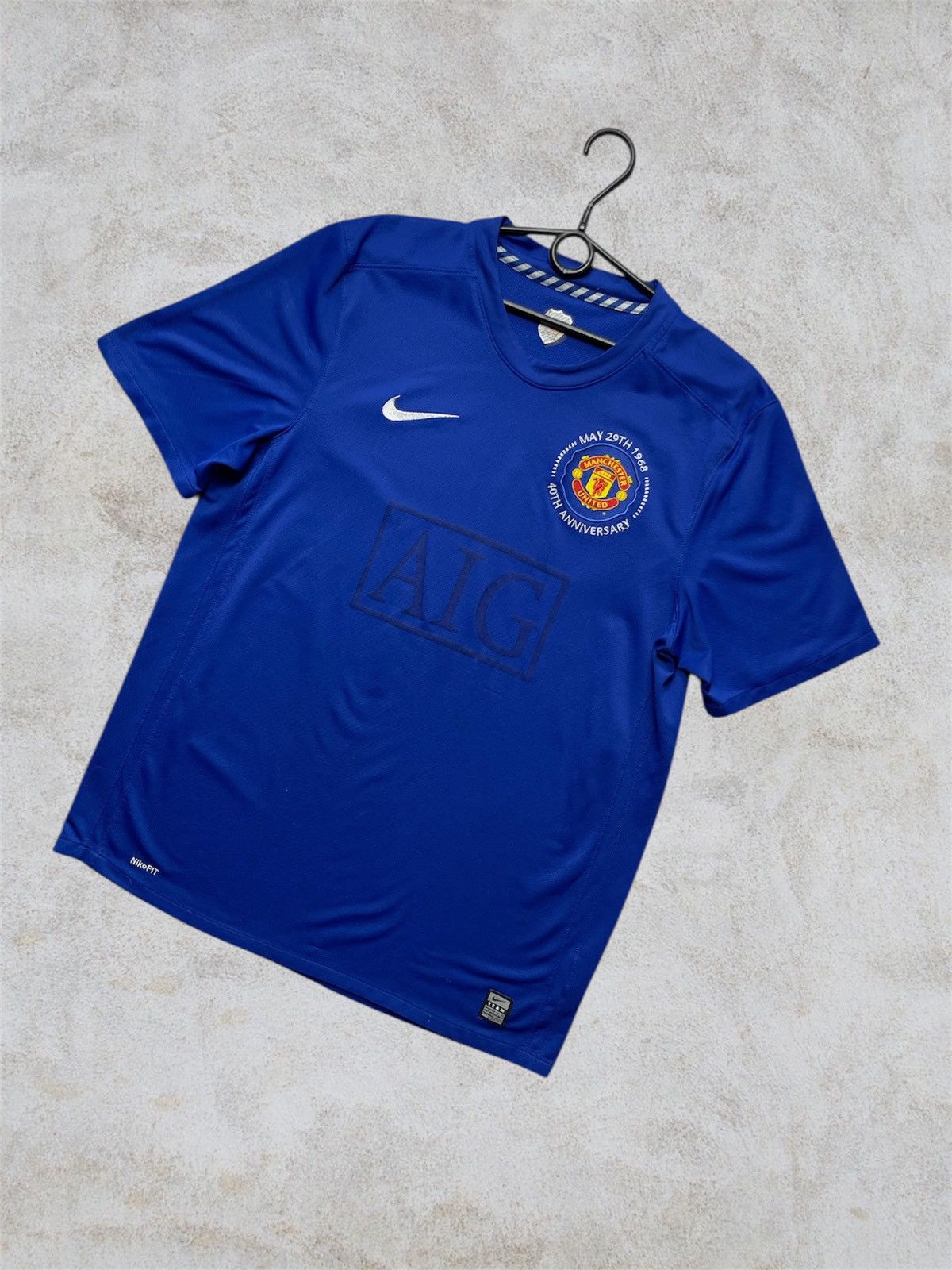 Nike Manchester united nike vintage soccer jersey size L large Size US L / EU 52-54 / 3 - 1 Thumbnail