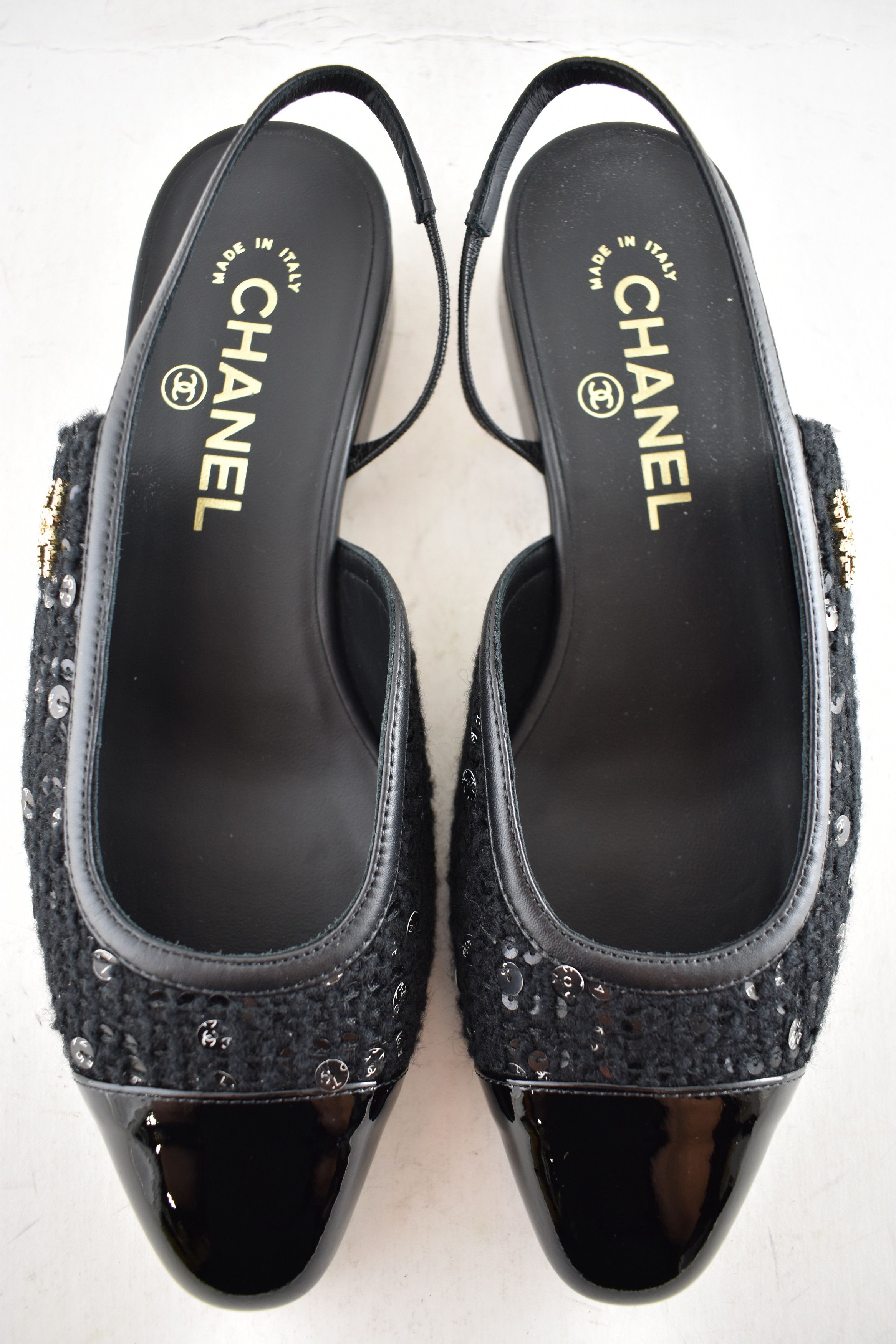 Chanel Chanel 24K Black Tweed CC Logo Slingback Ballet Flat 37 Size US 7 / IT 37 - 13 Thumbnail