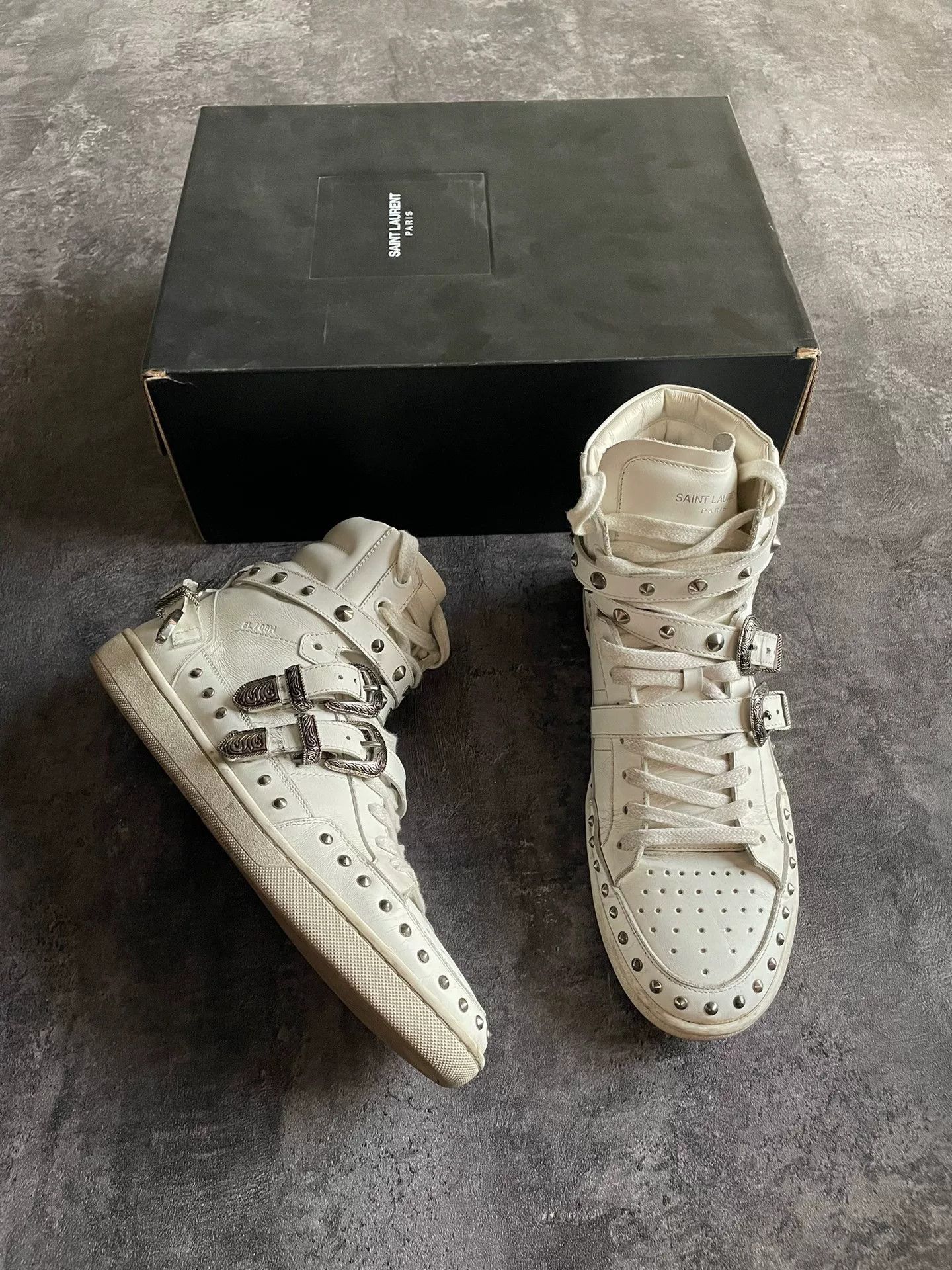 Saint Laurent Paris Saint Laurent White Studded High-Top Sneakers. Size US 7 / EU 40 - 4 Thumbnail