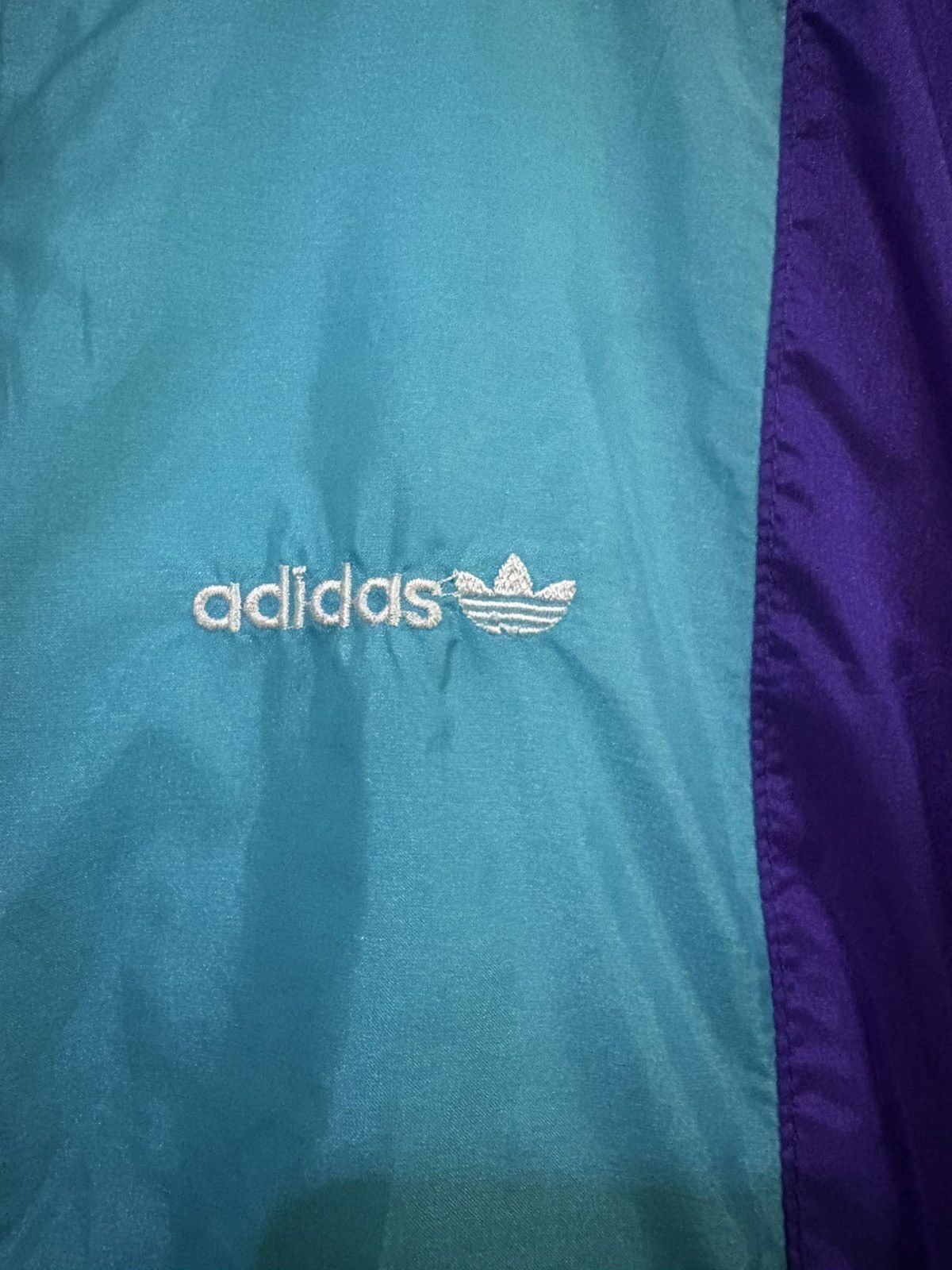 Adidas Vintage Adidas Windbreaker Light Jacket Size US S / EU 44-46 / 1 - 13 Thumbnail