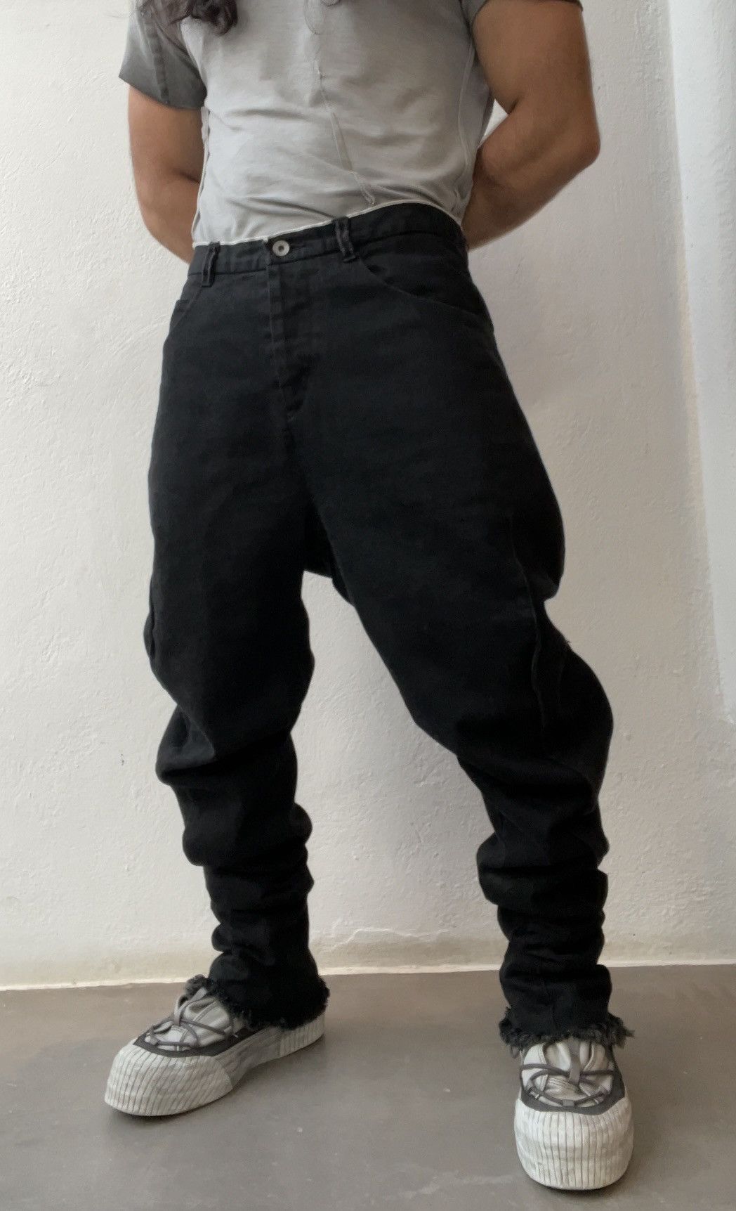 Individual Sentiments Individual Sentiments x Elixir Gallery raw denim jeans Size US 34 / EU 50 - 1 Thumbnail