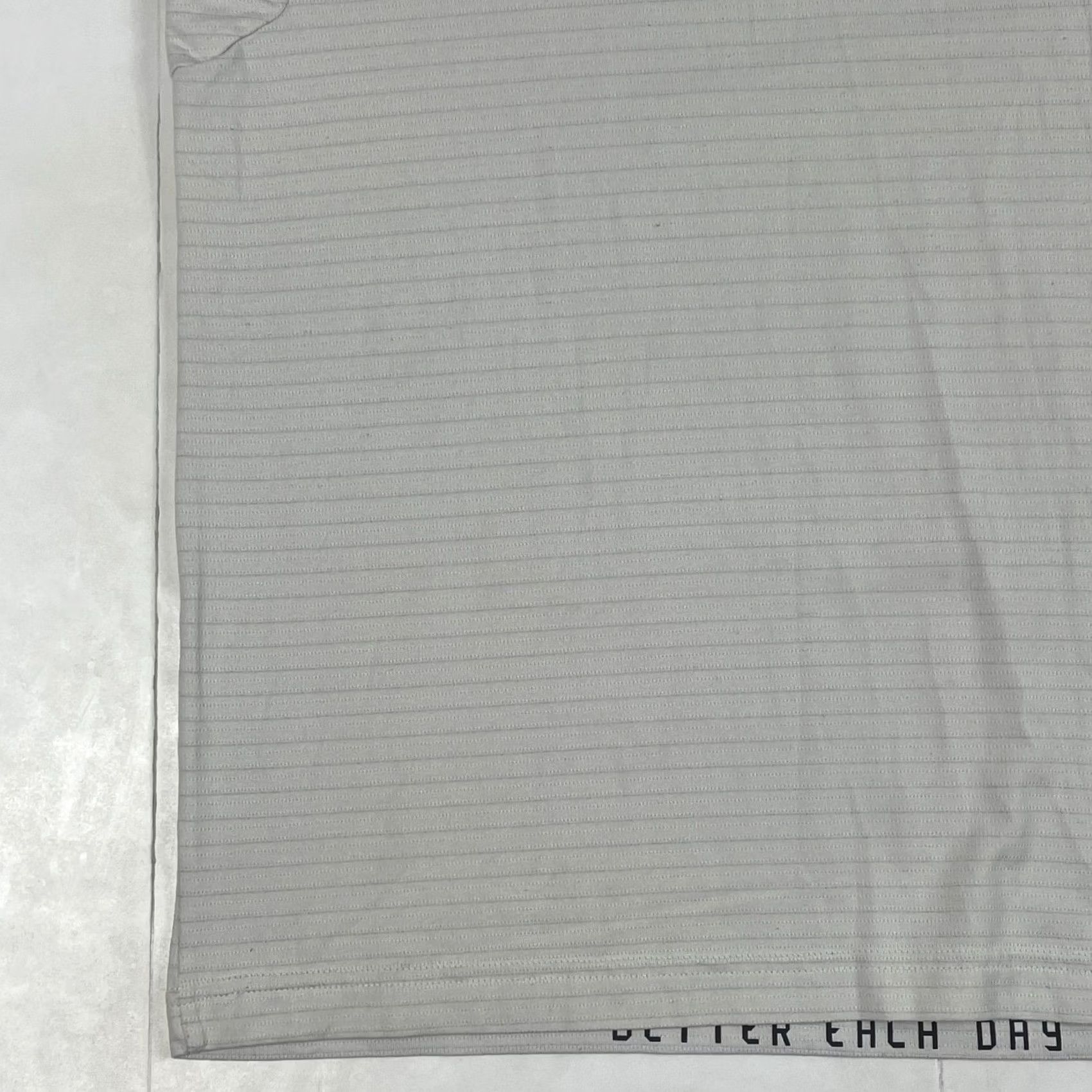 Lululemon Lululemon Shirt Mens Large Beige Drysense Short Sleeve Workout Gym Stretch Yoga Size US L / EU 52-54 / 3 - 6 Thumbnail