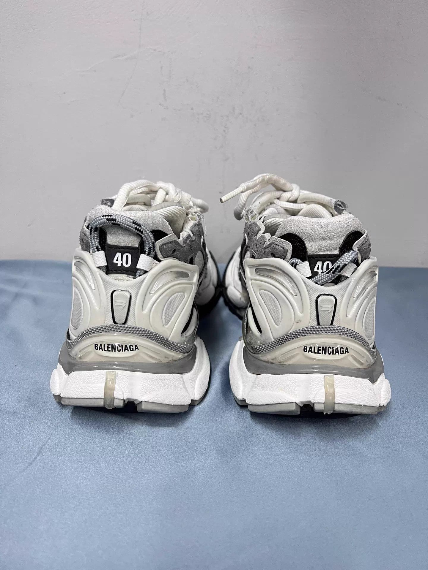 Balenciaga Balenciaga Runner Dad Shoe Black White Distressed 40 BF5019 Size US 7 / EU 40 - 3 Thumbnail