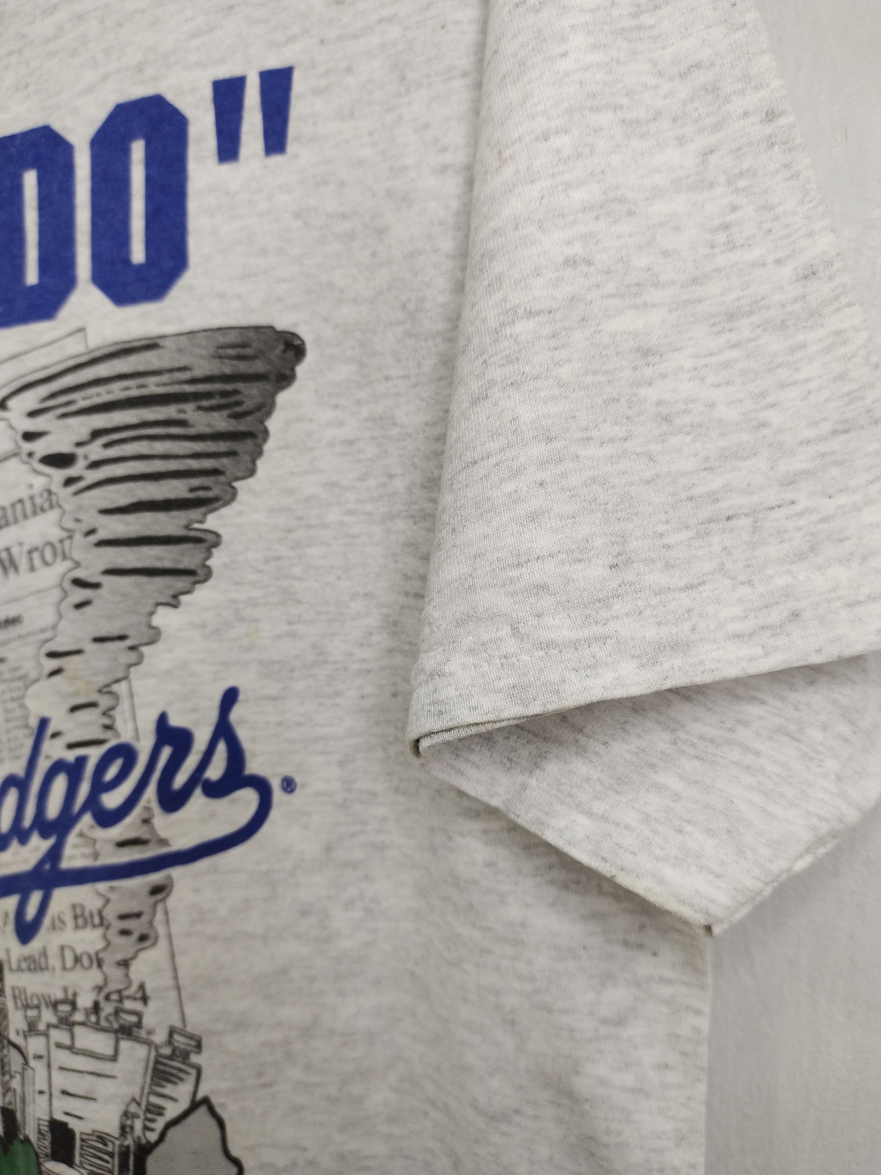 MLB × Vintage Vintage 90s Tornado Dodgers MLB Tee Size US M / EU 48-50 / 2 - 2 Thumbnail