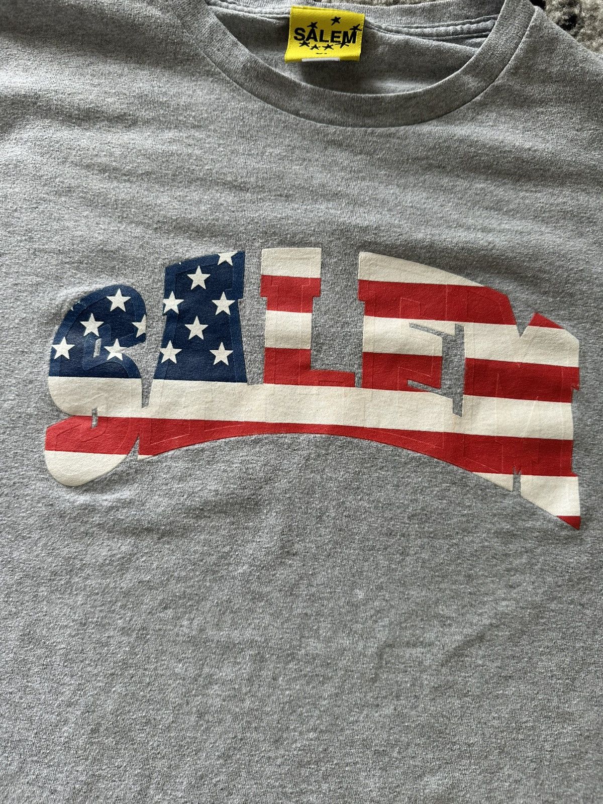 S4LEM salem usa flag t shirt 2022 Size US XL / EU 56 / 4 - 1 Thumbnail