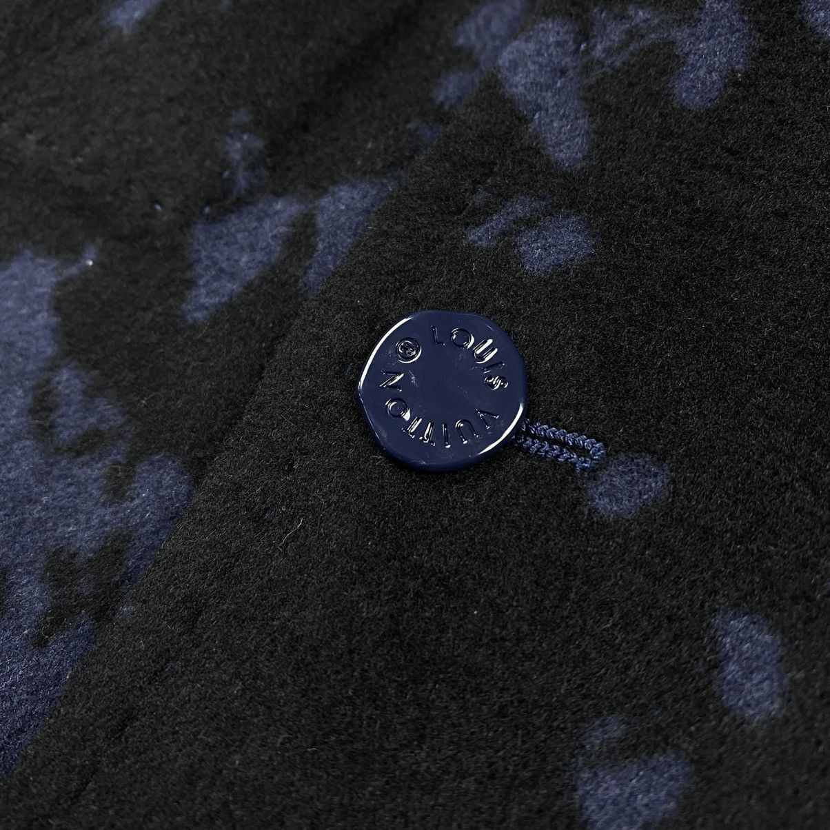 Louis Vuitton Louis Vuitton Reversible Wool Coat Mens Luxury Size 44 Italy Size US S / EU 44-46 / 1 - 5 Thumbnail