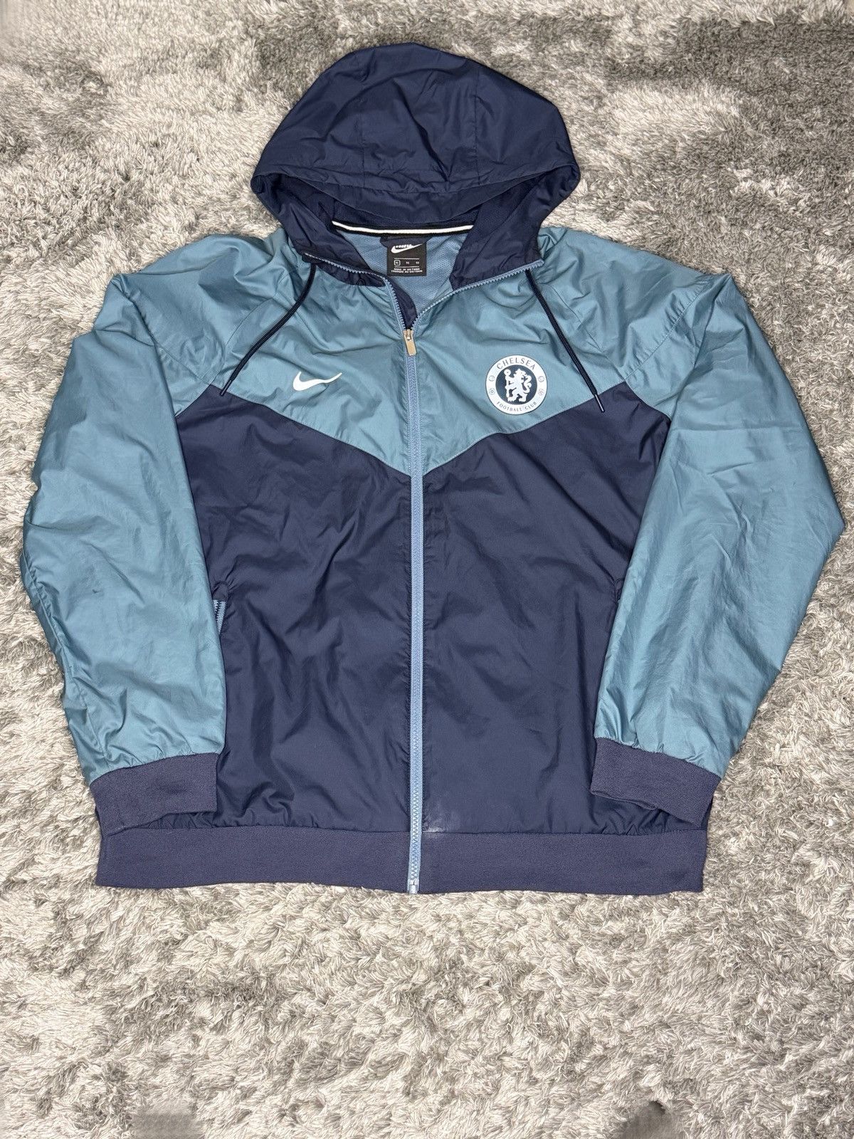 Nike Nike Chelsea FC Windbreaker Jacket Size US XL / EU 56 / 4 - 1 Thumbnail