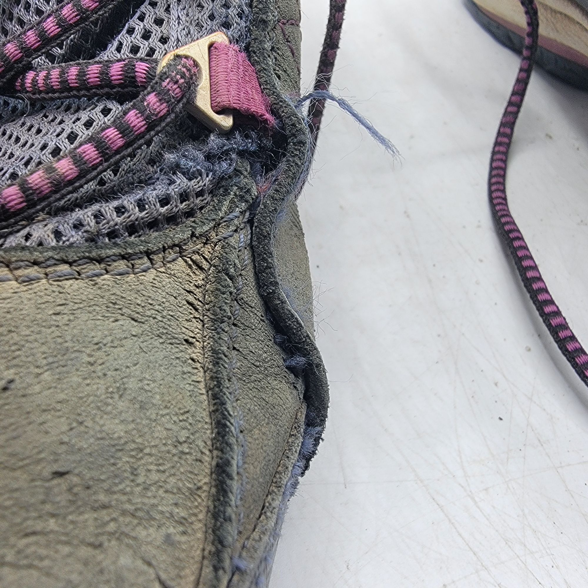 Oboz Oboz Sapphire Mid BDry Womens 9 Gray Hiking Boots Camping Ou Size US 9 / IT 39 - 9 Thumbnail