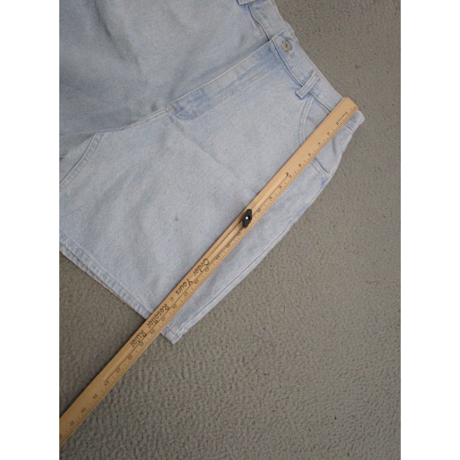 Lee VINTAGE Lee Denim Jean Mom Shorts Women’s 16 Med Light Wash High Waisted 90s Fashion Womens Size 38" / US 16 / IT 52 - 5 Thumbnail