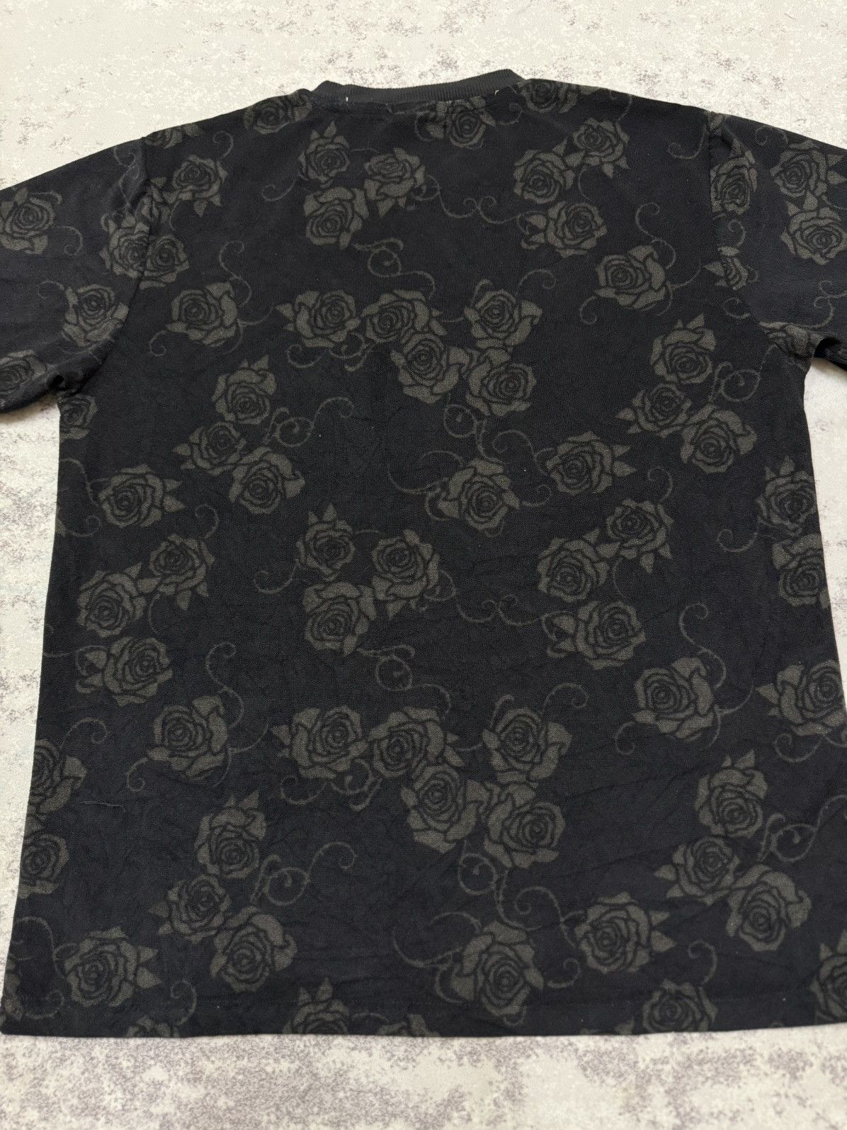Band Tees Yoshikitty X Japan Music Agency Co. Velvet Tshirt Size US M / EU 48-50 / 2 - 14 Thumbnail