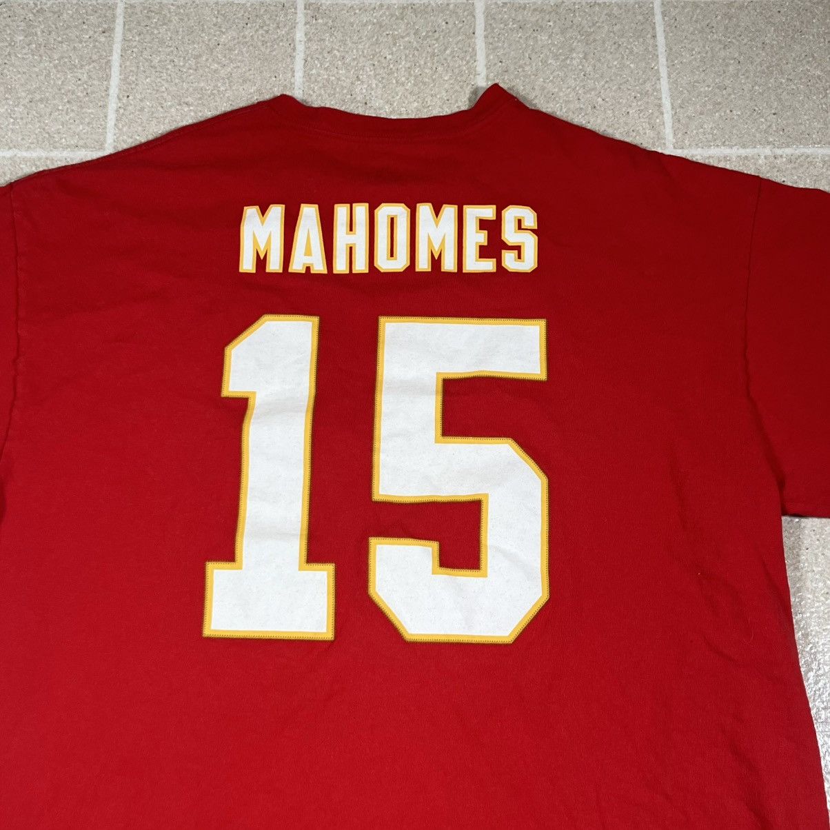 Majestic Majestic T-shirt 2XL Kansas City Chiefs Patrick Mahomes KC Size US XXL / EU 58 / 5 - 4 Thumbnail