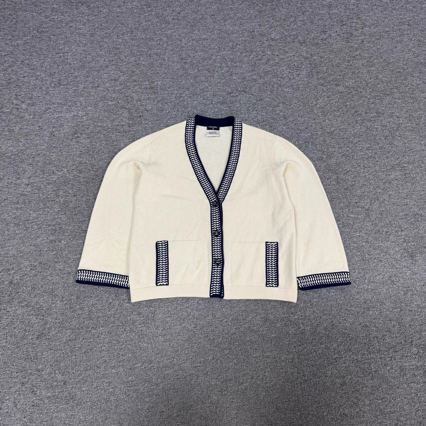 Chanel Cashmere Knit Cardigan 42 99 New