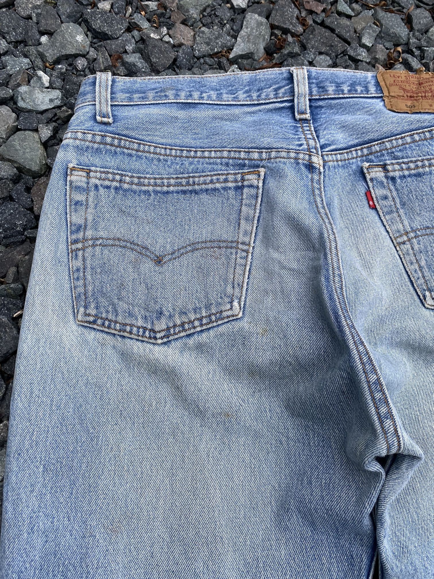 Levi's Vintage 1993 Levis 501 dirty lightwash distressed W33x28.5 Size US 33 - 9 Thumbnail