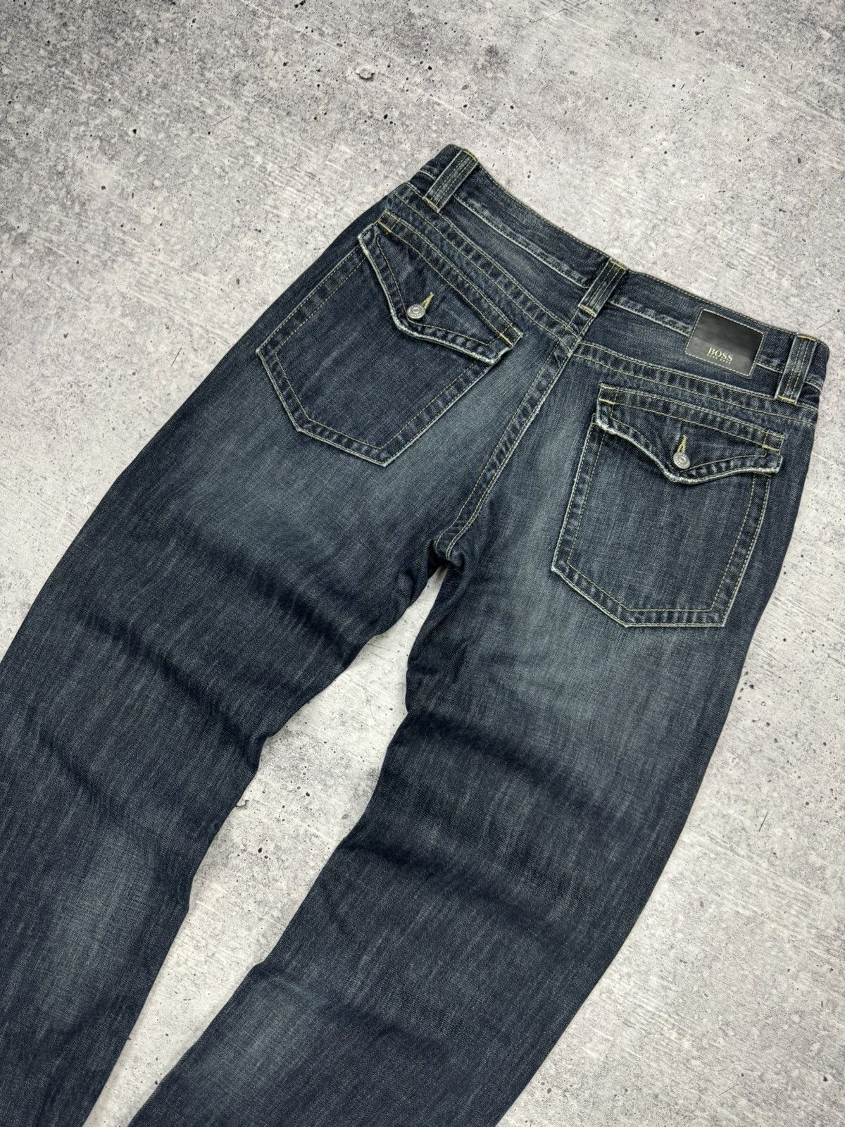 Hugo Boss × Vintage Vintage Y2K Style Hugo Boss Button Pockets Archive Jeans Size US 33 - 20 Thumbnail
