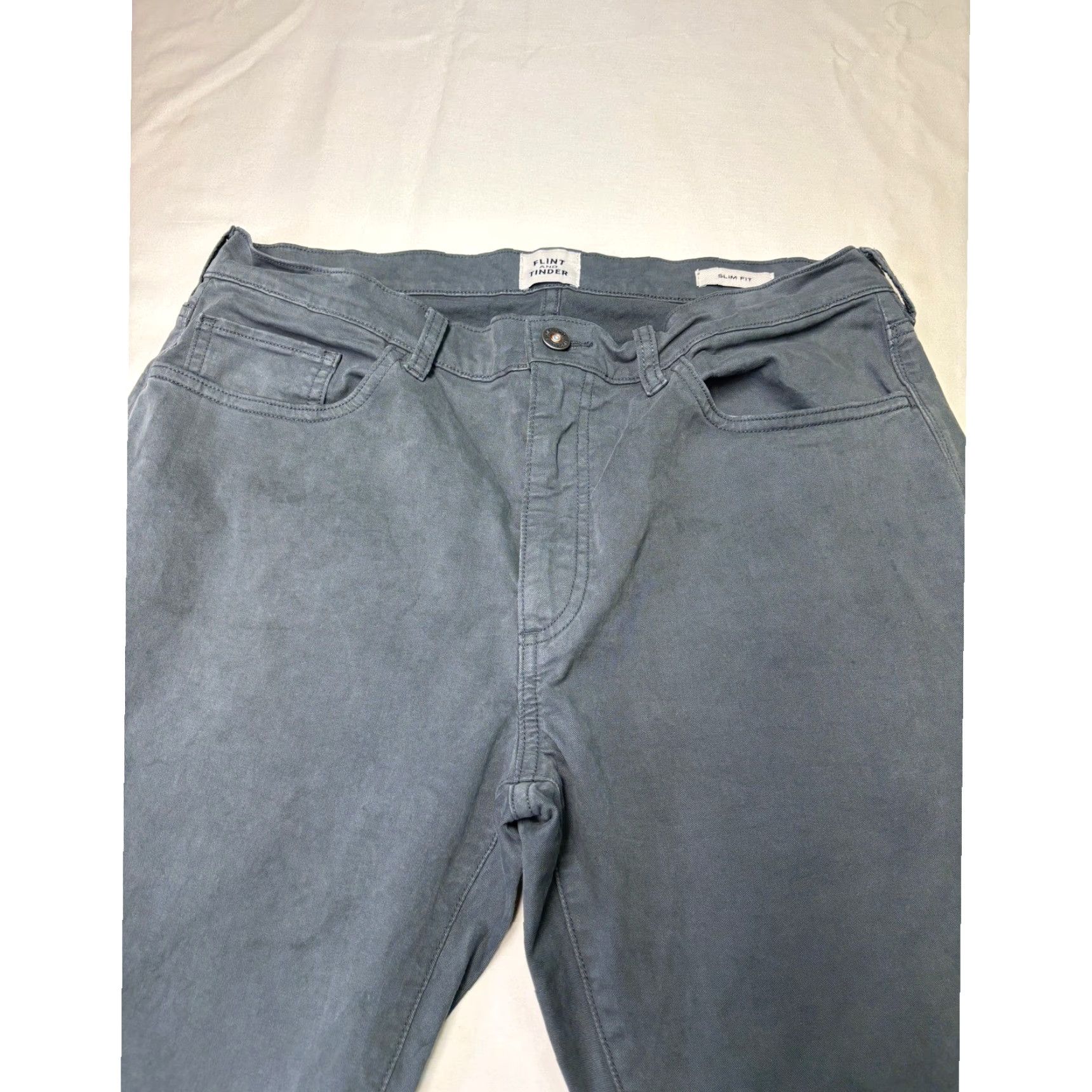 Flint And Tinder Flint and Tinder Slim Chino Pants 34x34 Slate Grey Cotton Blend Canvas 5-Pocket Casual Workwear Mens Size US 34 / EU 50 - 2 Thumbnail