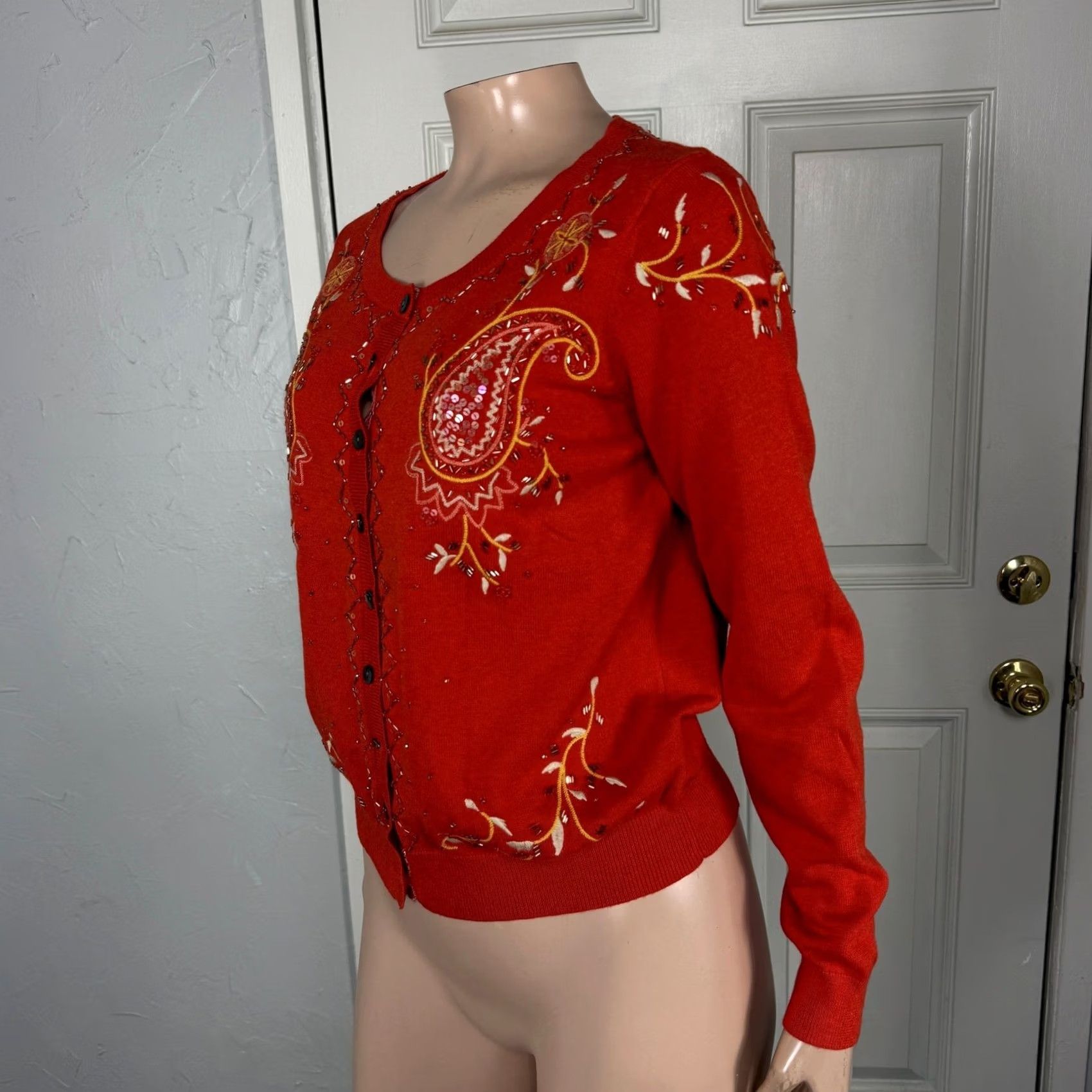 Vintage Sundance Cardigan Sweater Women's Small Crew Neck Long Sleeve Orange Floral Beaded Embroidered Paisley Vintage No Size S / US 4 / IT 40 - 3 Thumbnail