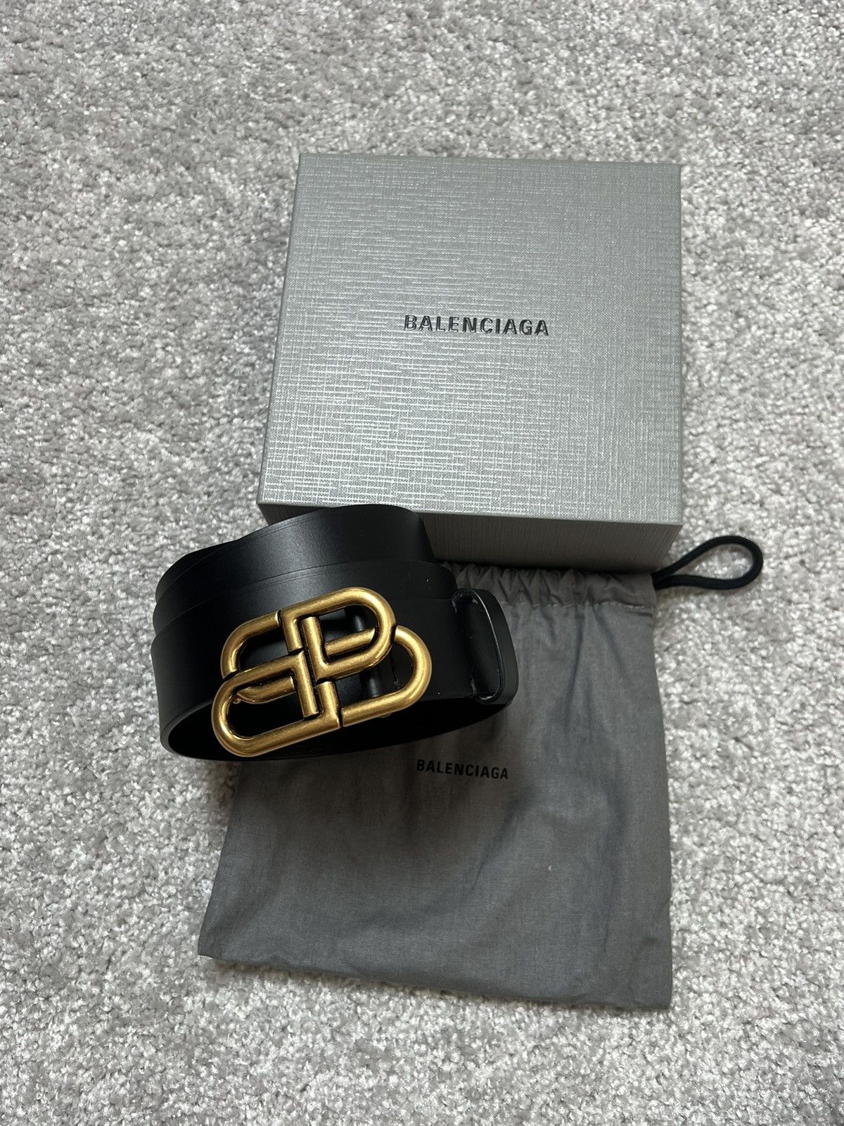 Balenciaga Balenciaga BB Gold Buckle Leather Belt Size ONE SIZE - 1 Thumbnail