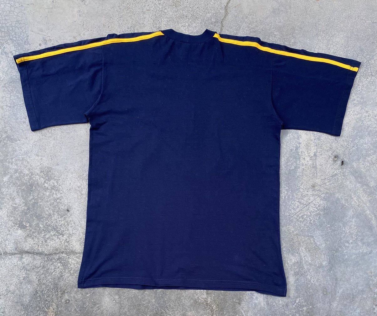 Vintage Vintage Y2k Football Brazil Tees Size US M / EU 48-50 / 2 - 2 Thumbnail