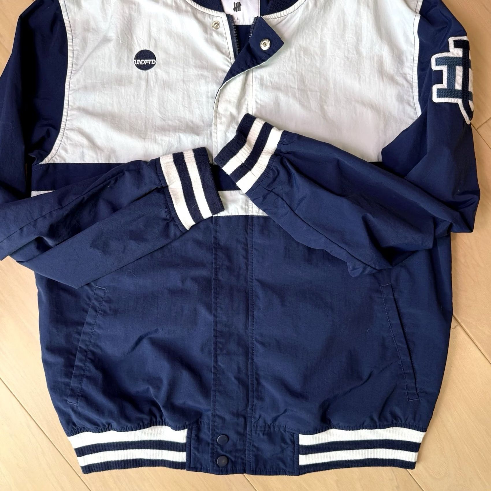 Undefeated Undefeated Mitchell Warm Up Jacket Large Multicolor Full Zip Mens Regular Size L Jacket Streetwear Fall Winter Spring Sports Outdoor Logo Pattern Size US L / EU 52-54 / 3 - 6 Thumbnail