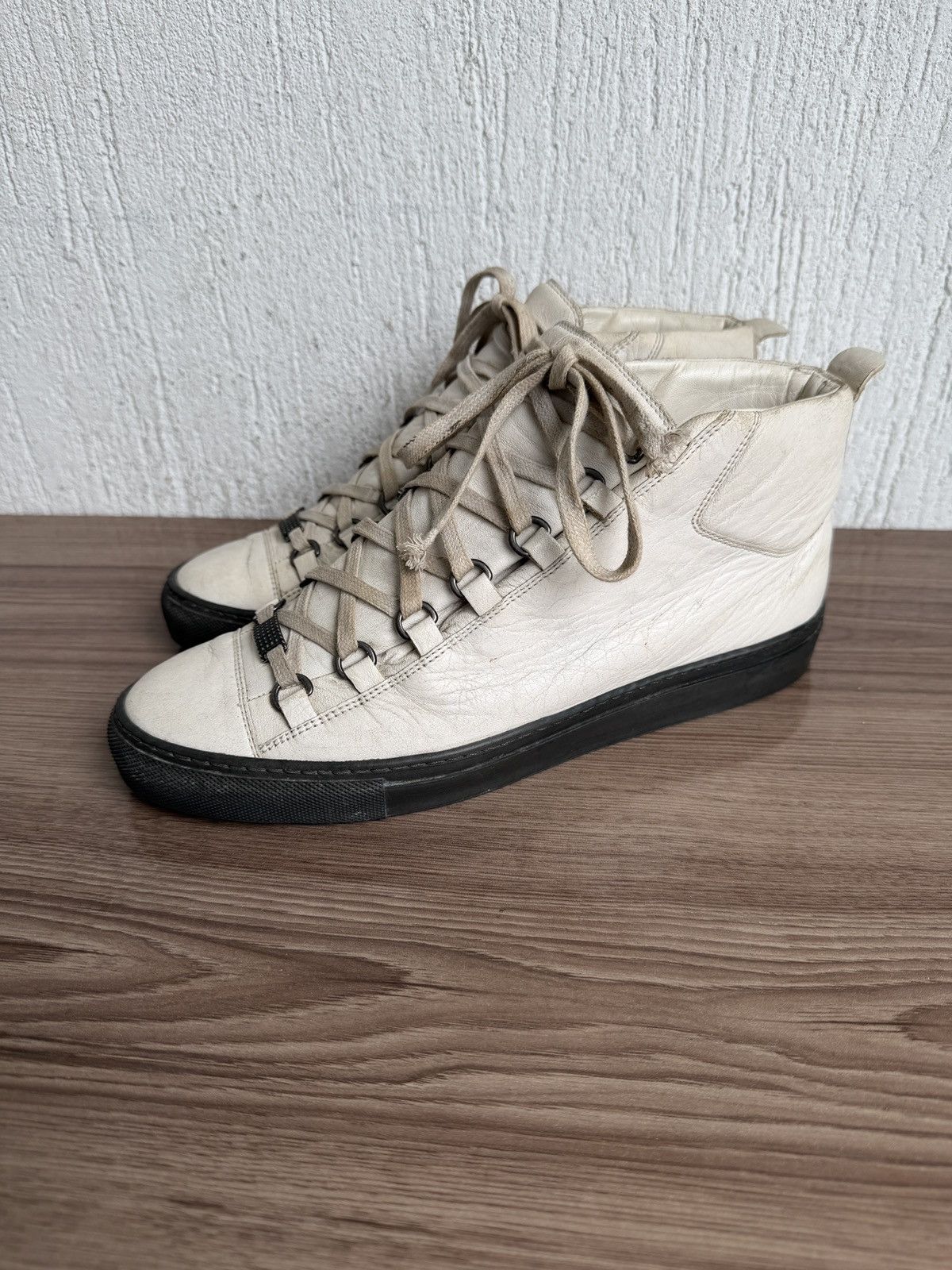 Balenciaga vintage Arena leather trainer Size US 8 / EU 41 - 2 Thumbnail