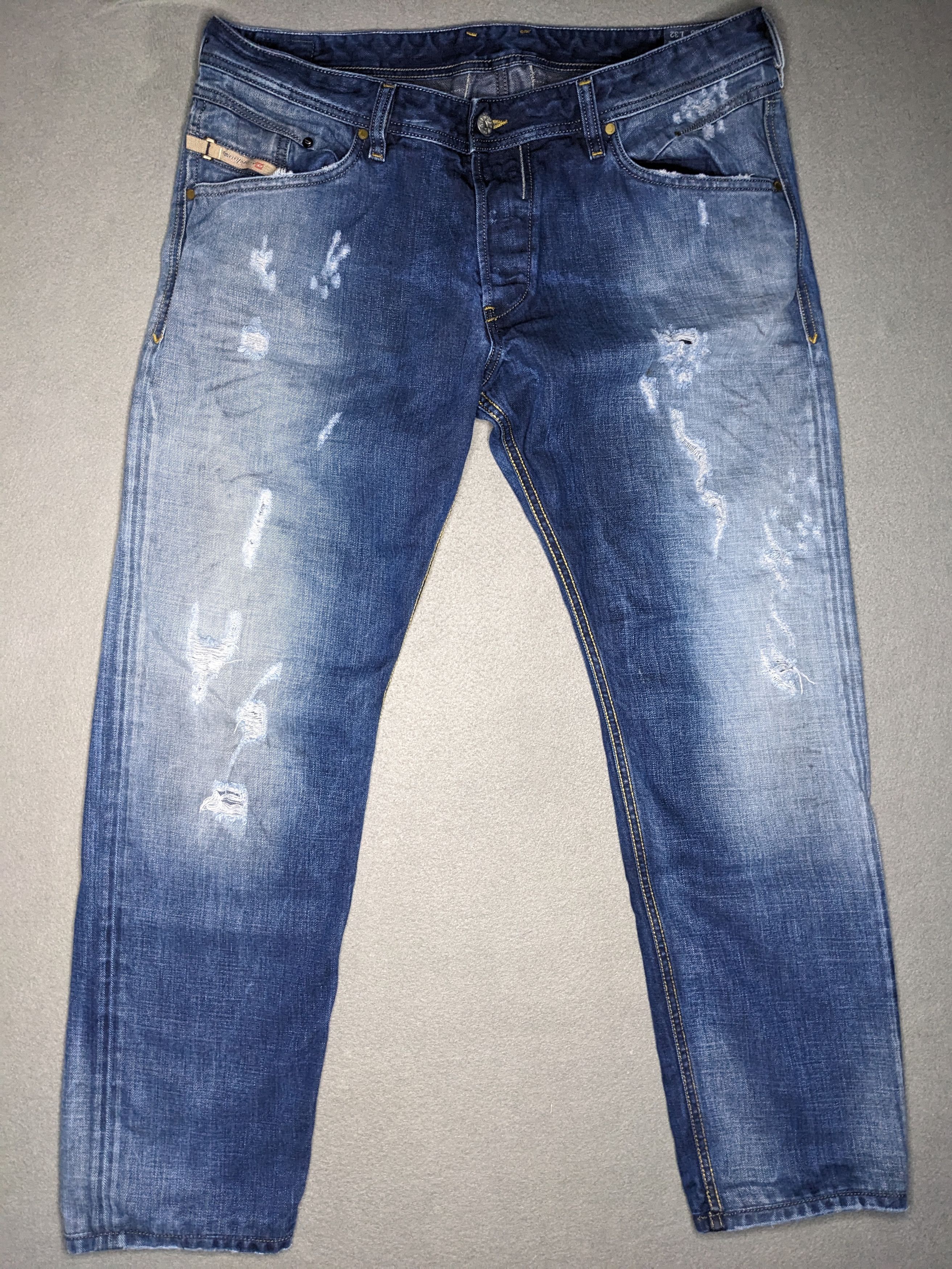 Diesel Belther Jeans 38x30 Distressed Denim Italy Button Fly