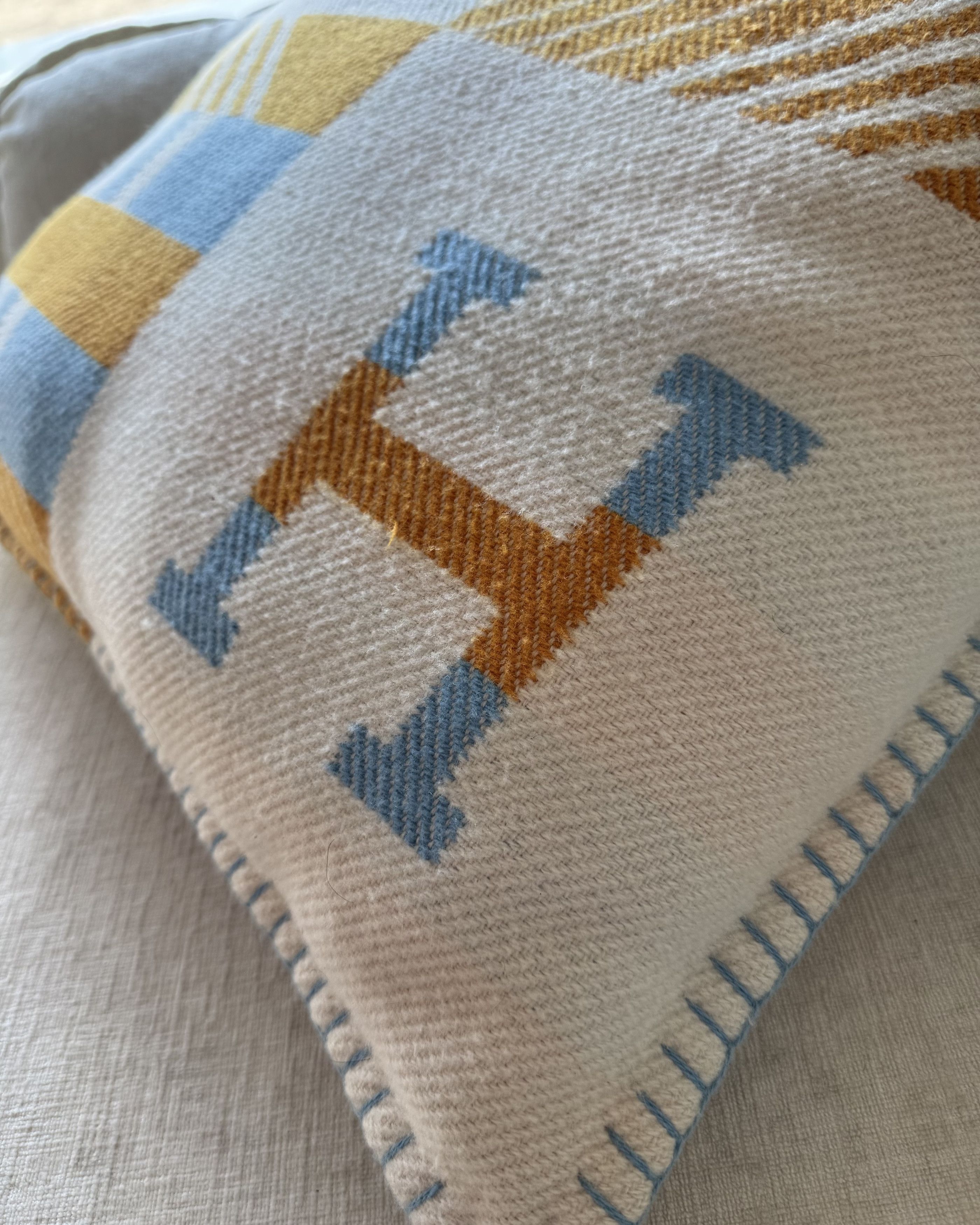 Hermes Ambre Avalon Pillow Cushion Size ONE SIZE - 3 Thumbnail