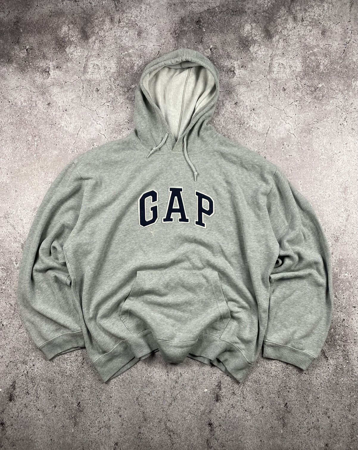 Gap × Vintage Vintage Gap Baggy big logo Y2K Distressed hoodie 90s Size US XL / EU 56 / 4 - 1 Thumbnail