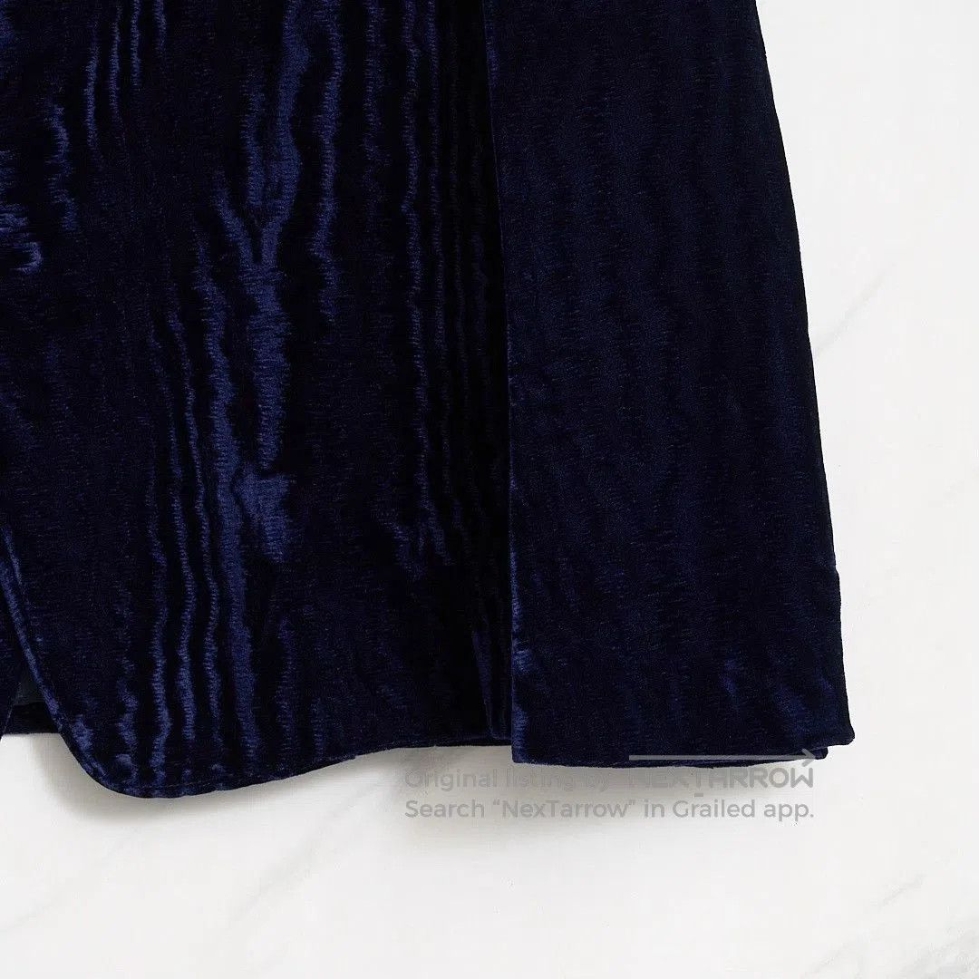Emporio Armani Emporio Armani Men's Zebra Print Velvet Jacket. Size US M / EU 48-50 / 2 - 5 Thumbnail